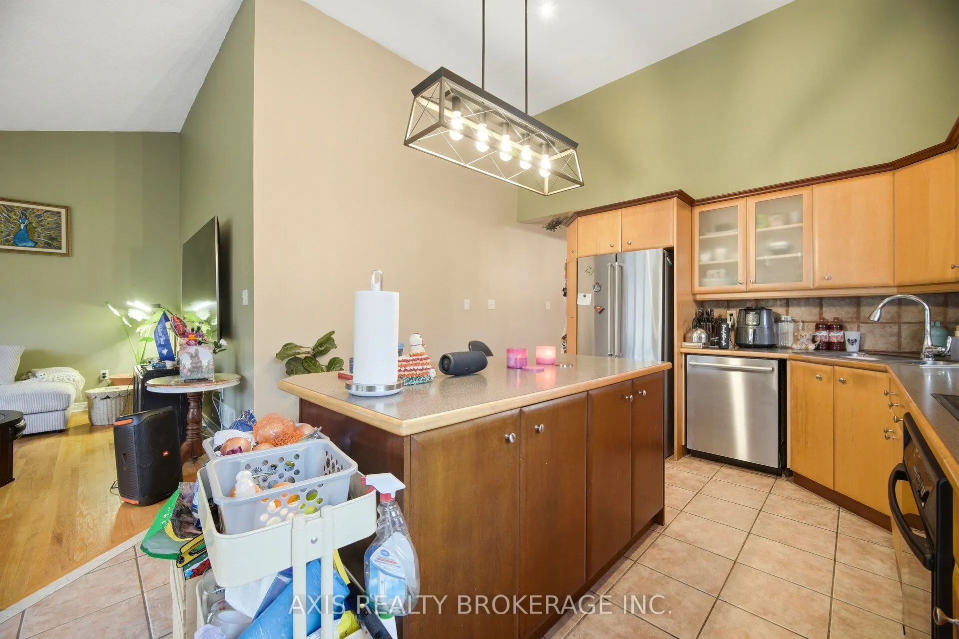 27 Terrastone Court