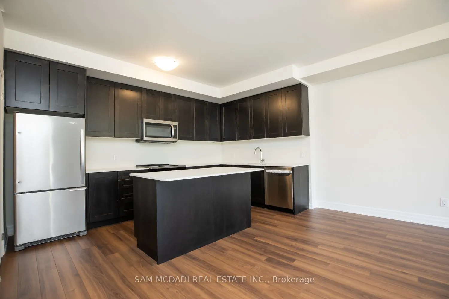 1180 Cawthra Road #102