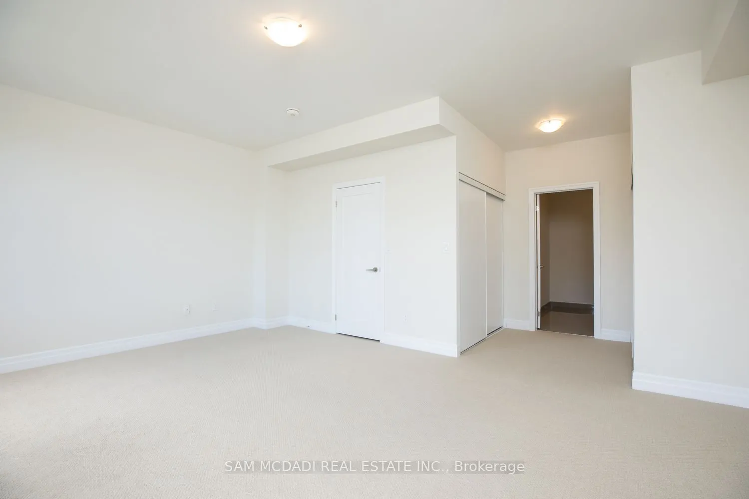 1180 Cawthra Road #102