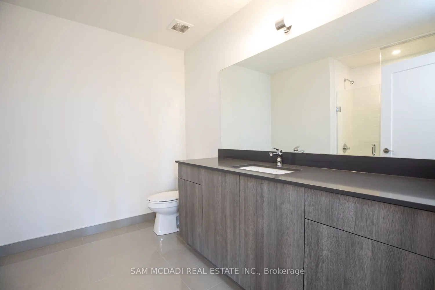 1180 Cawthra Road #102