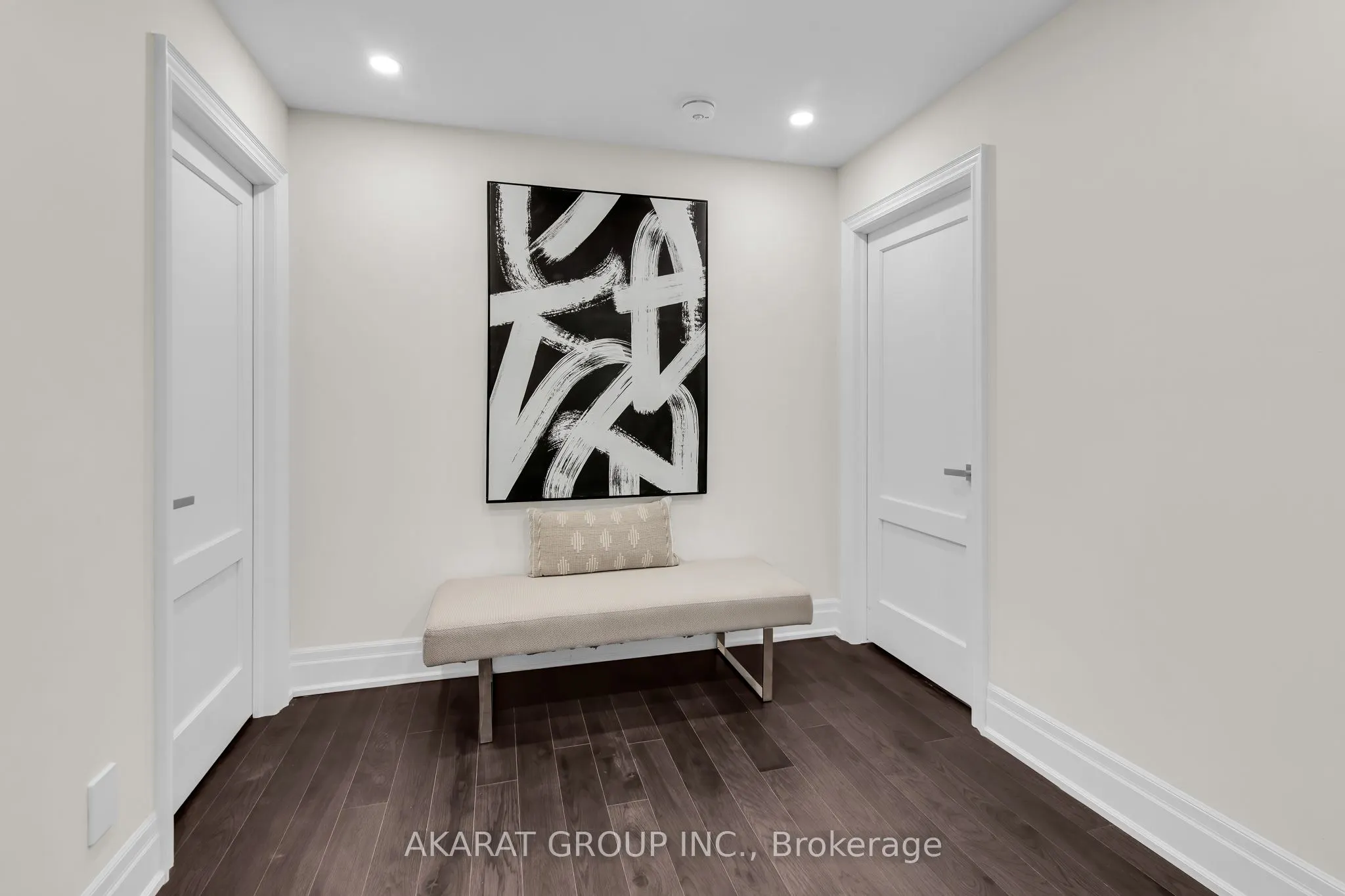 1283 Meadowside Path
