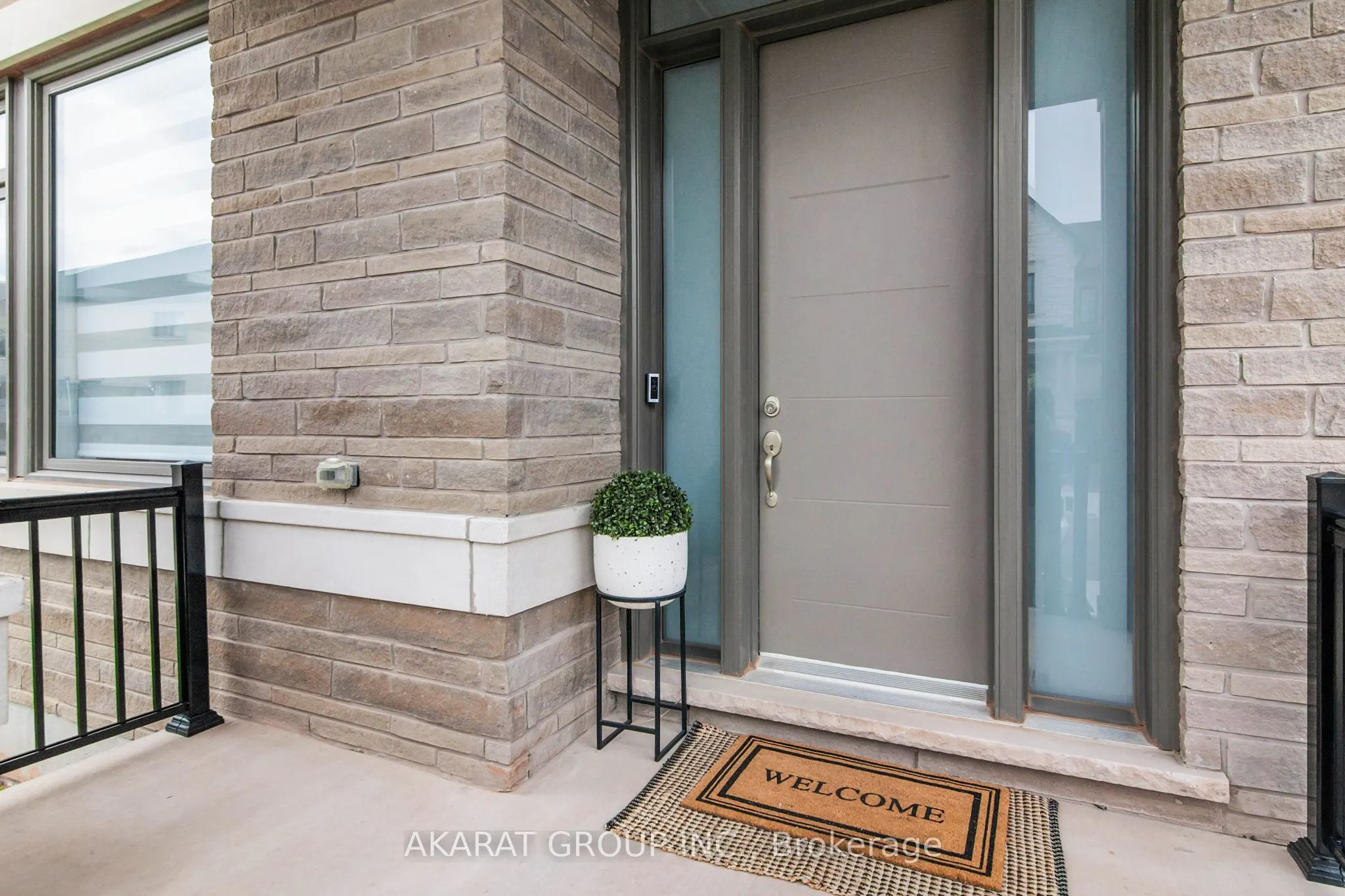 1283 Meadowside Path