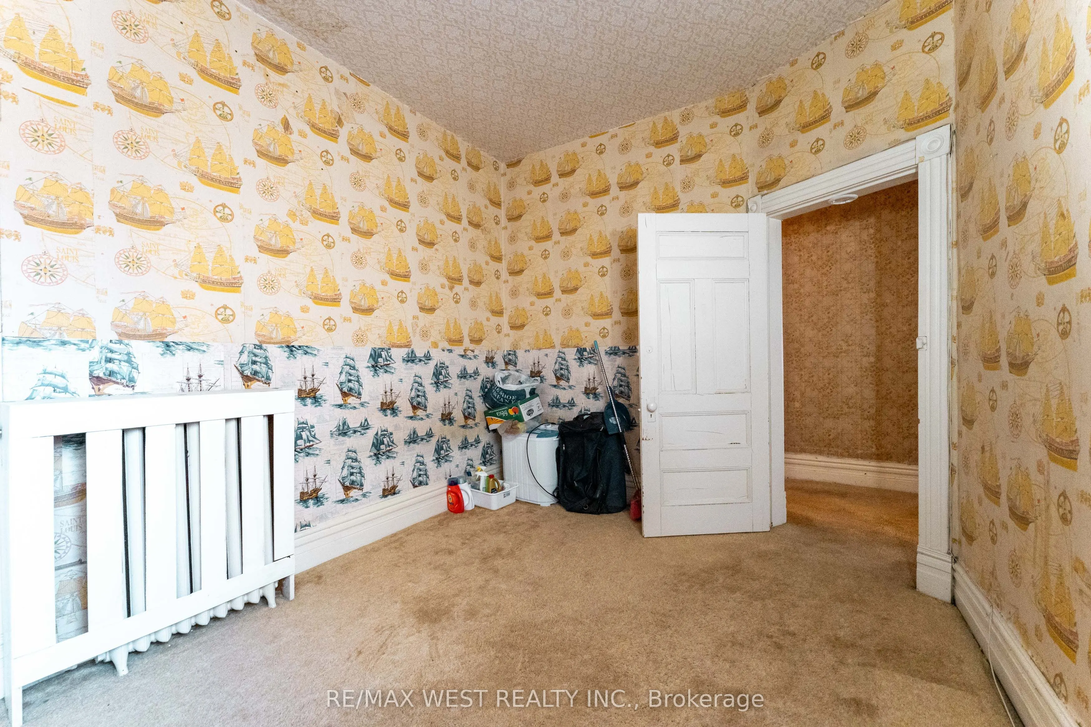 1311 King Street W