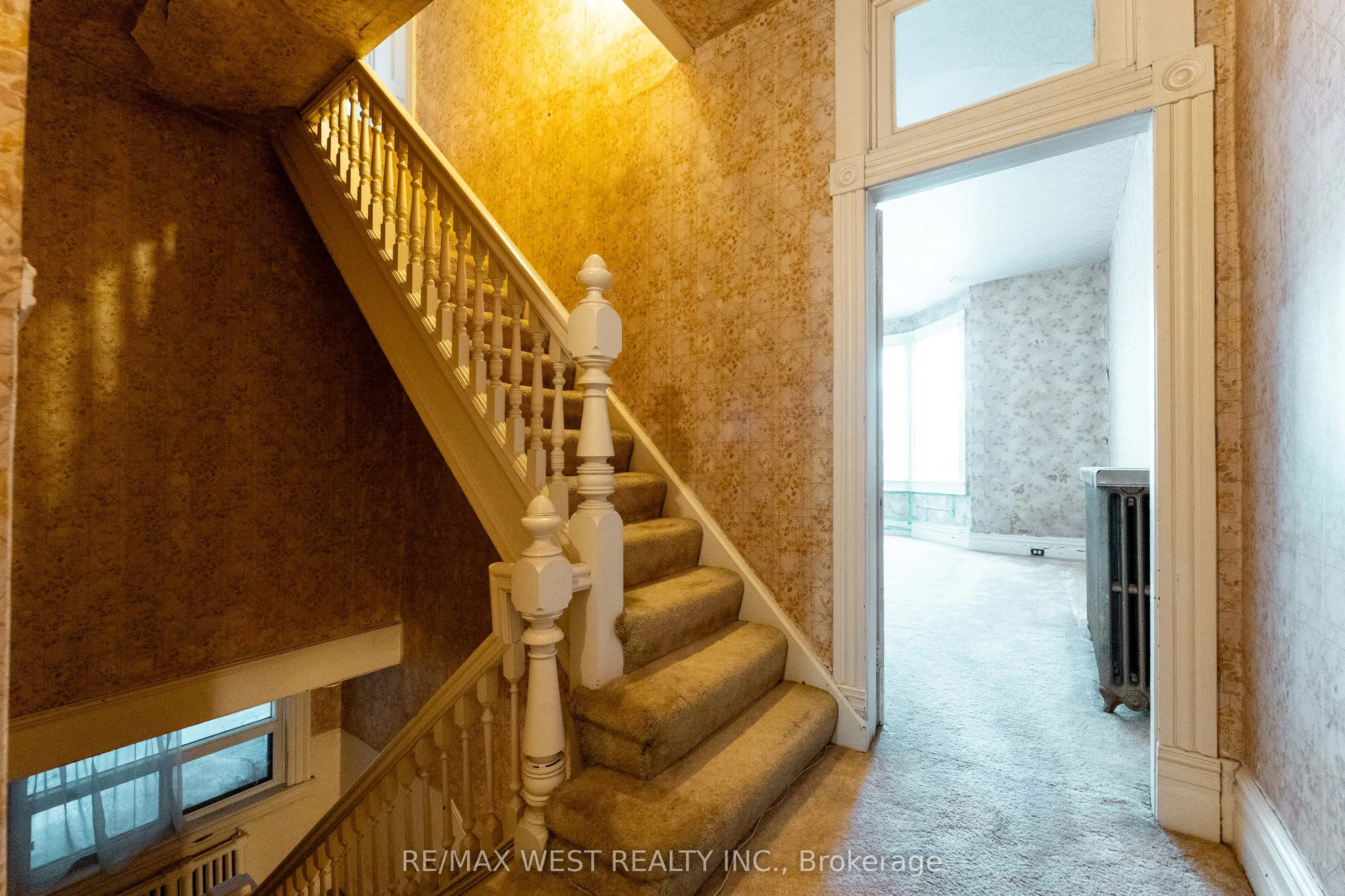 1311 King Street W