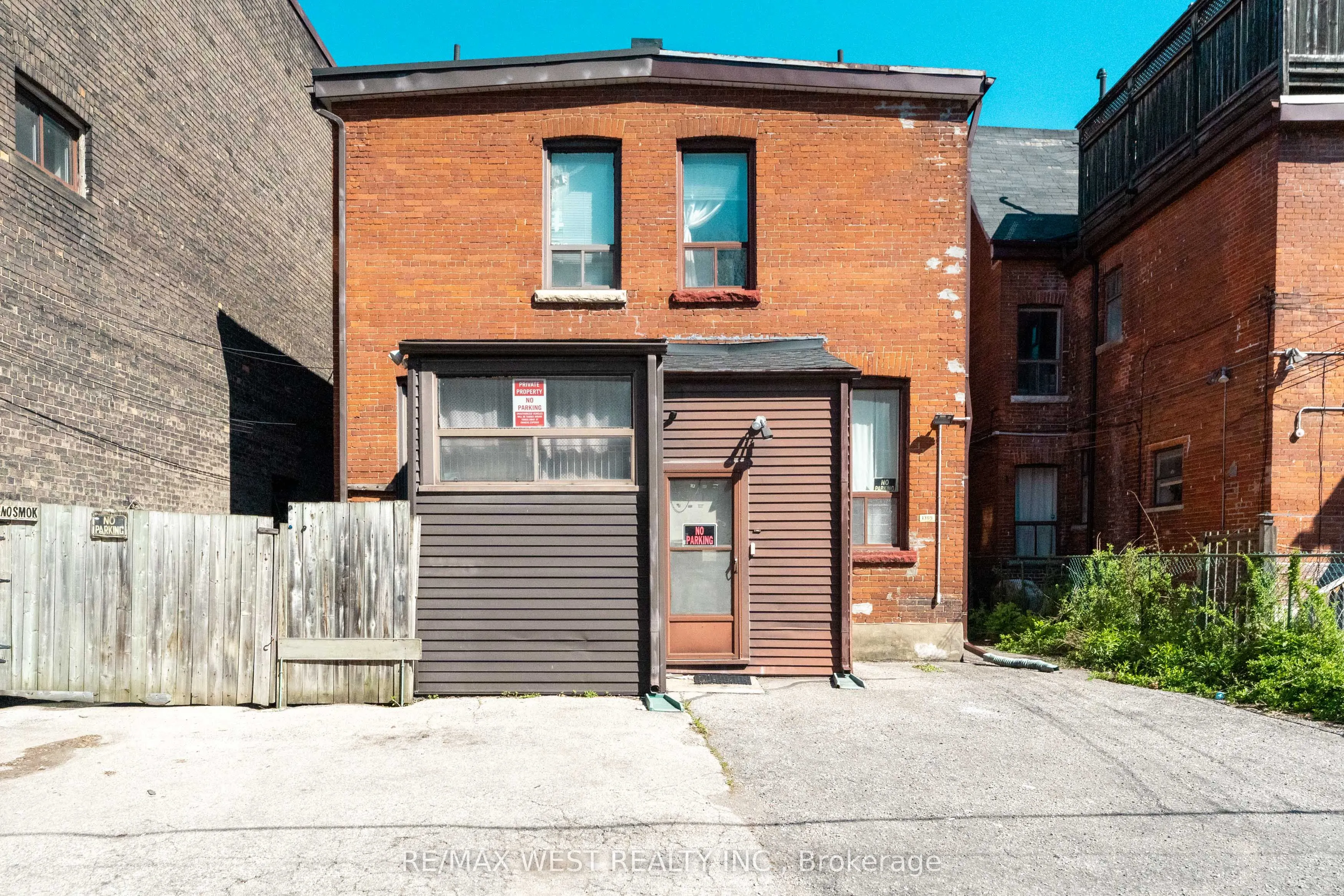 1311 King Street W