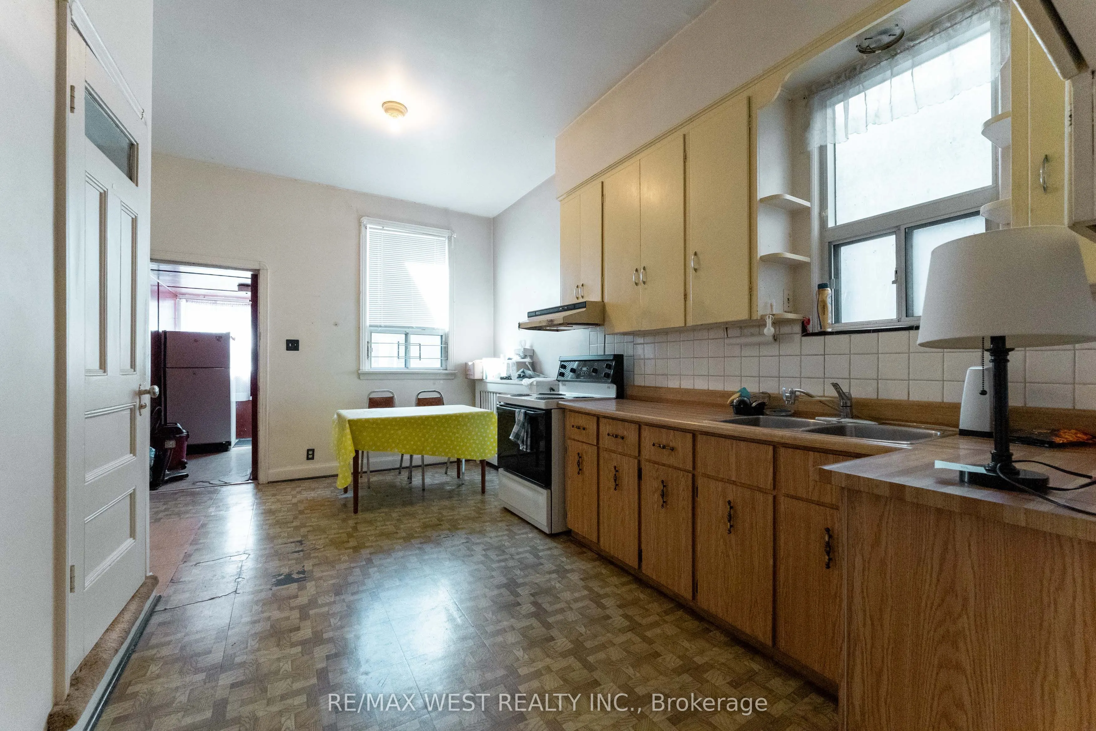 1311 King Street W