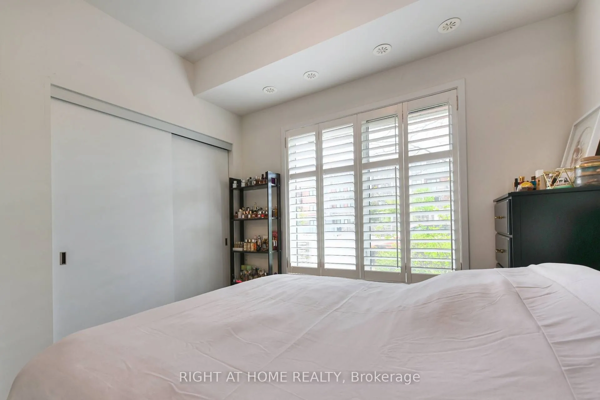 5035 Harvard Road #101