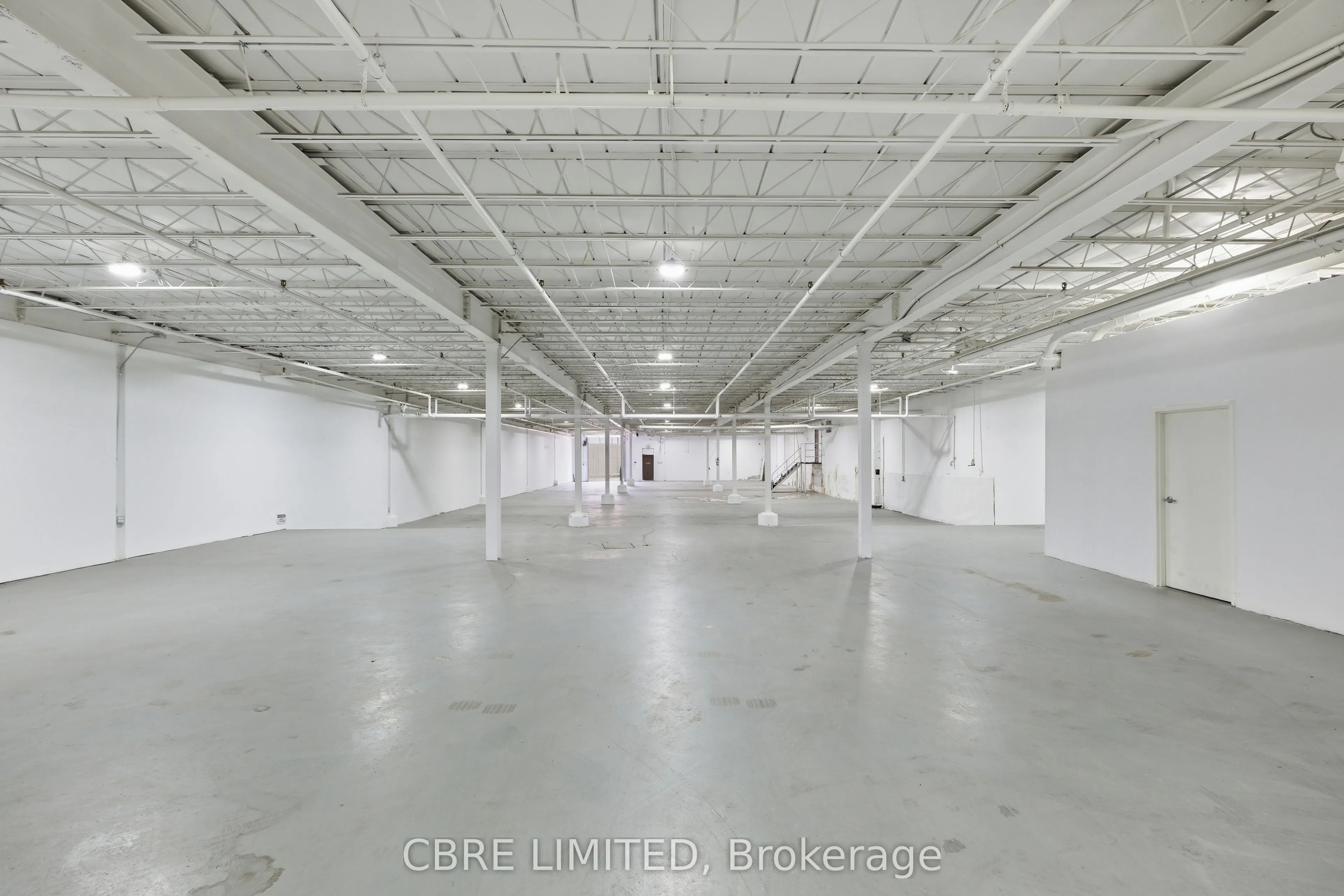 1024 Dundas Street E