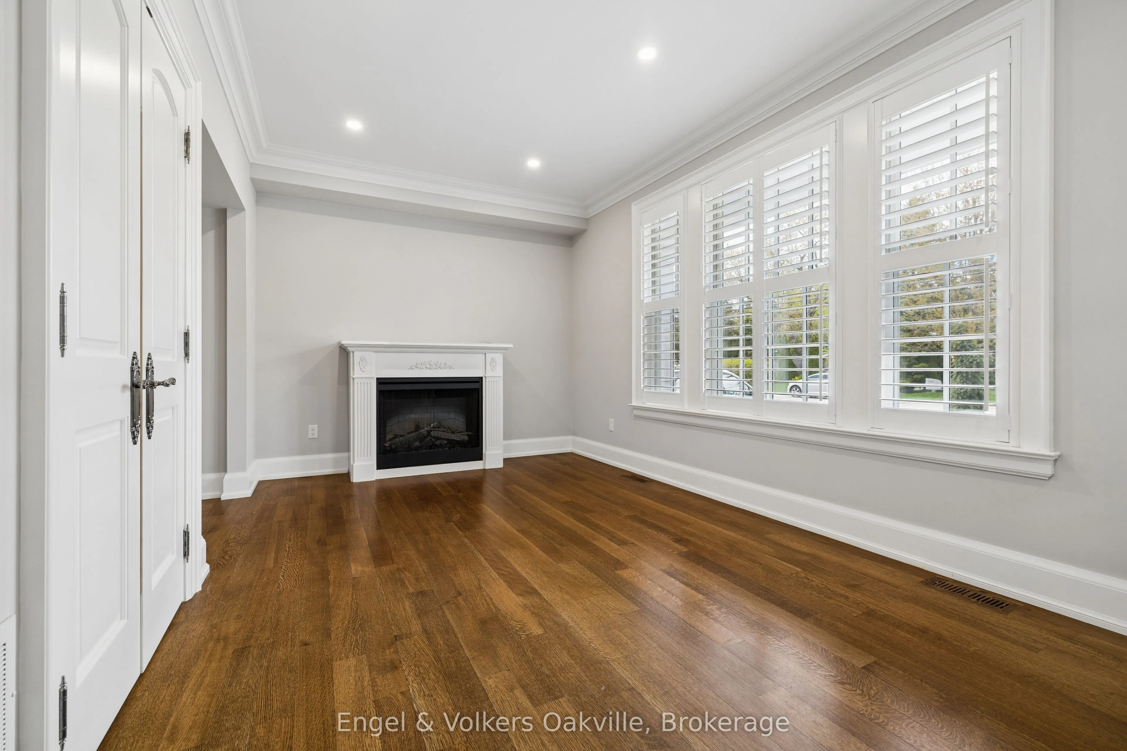 1182 Streambank Drive