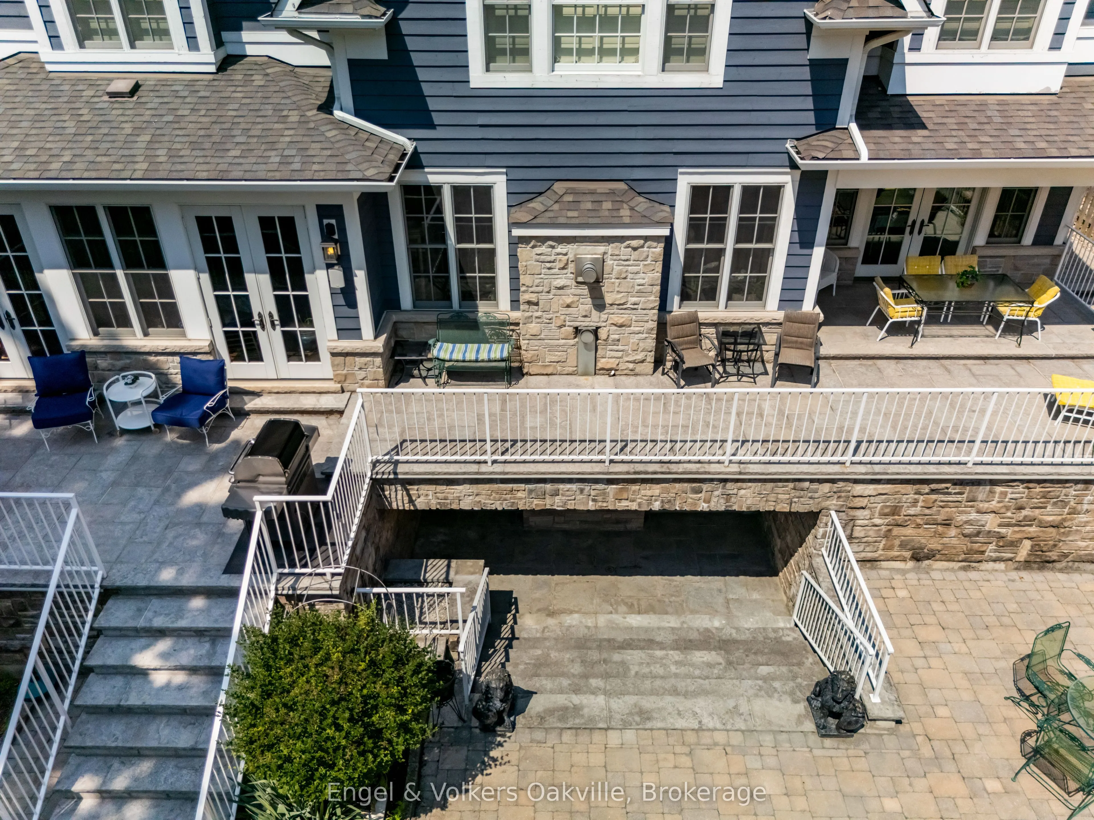 1182 Streambank Drive