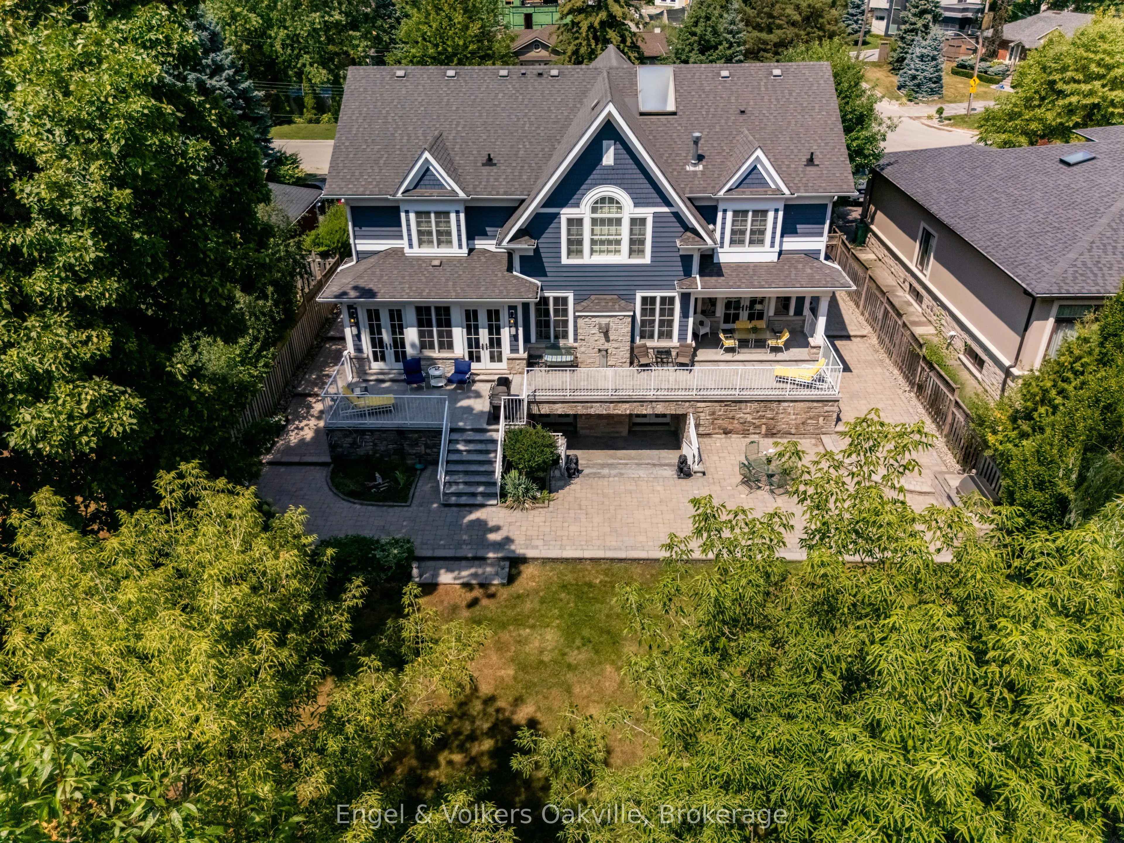 1182 Streambank Drive