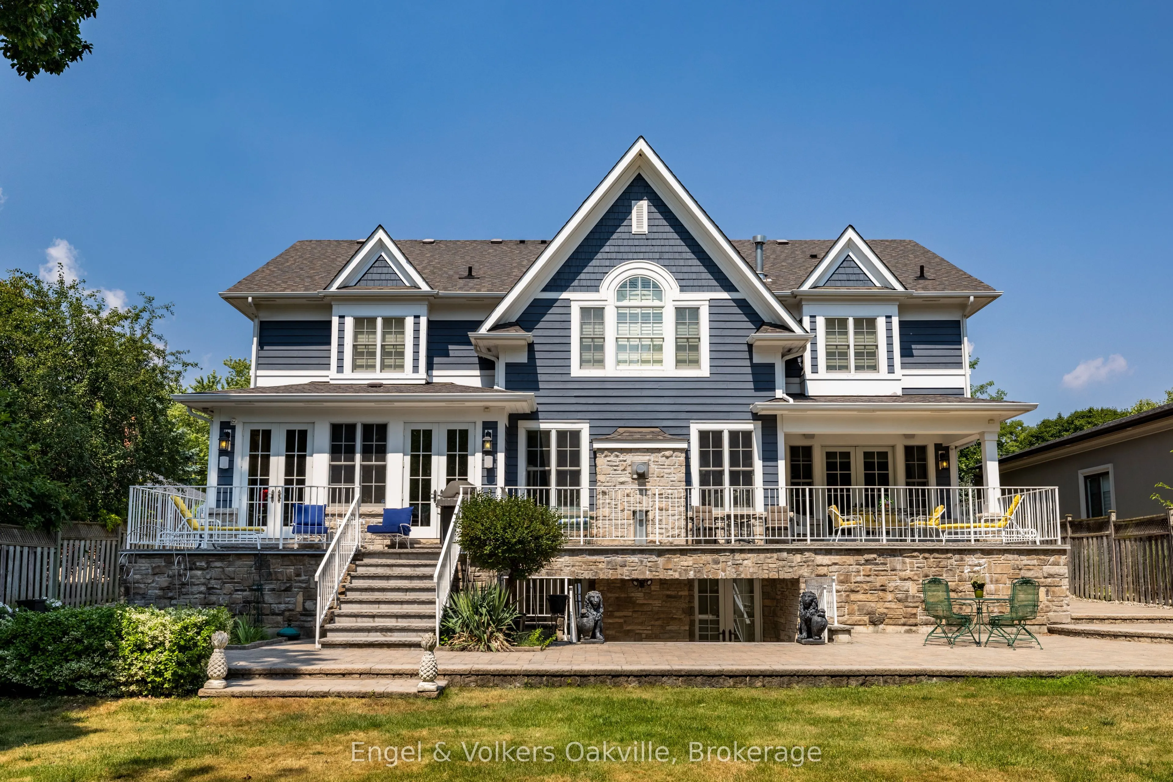 1182 Streambank Drive