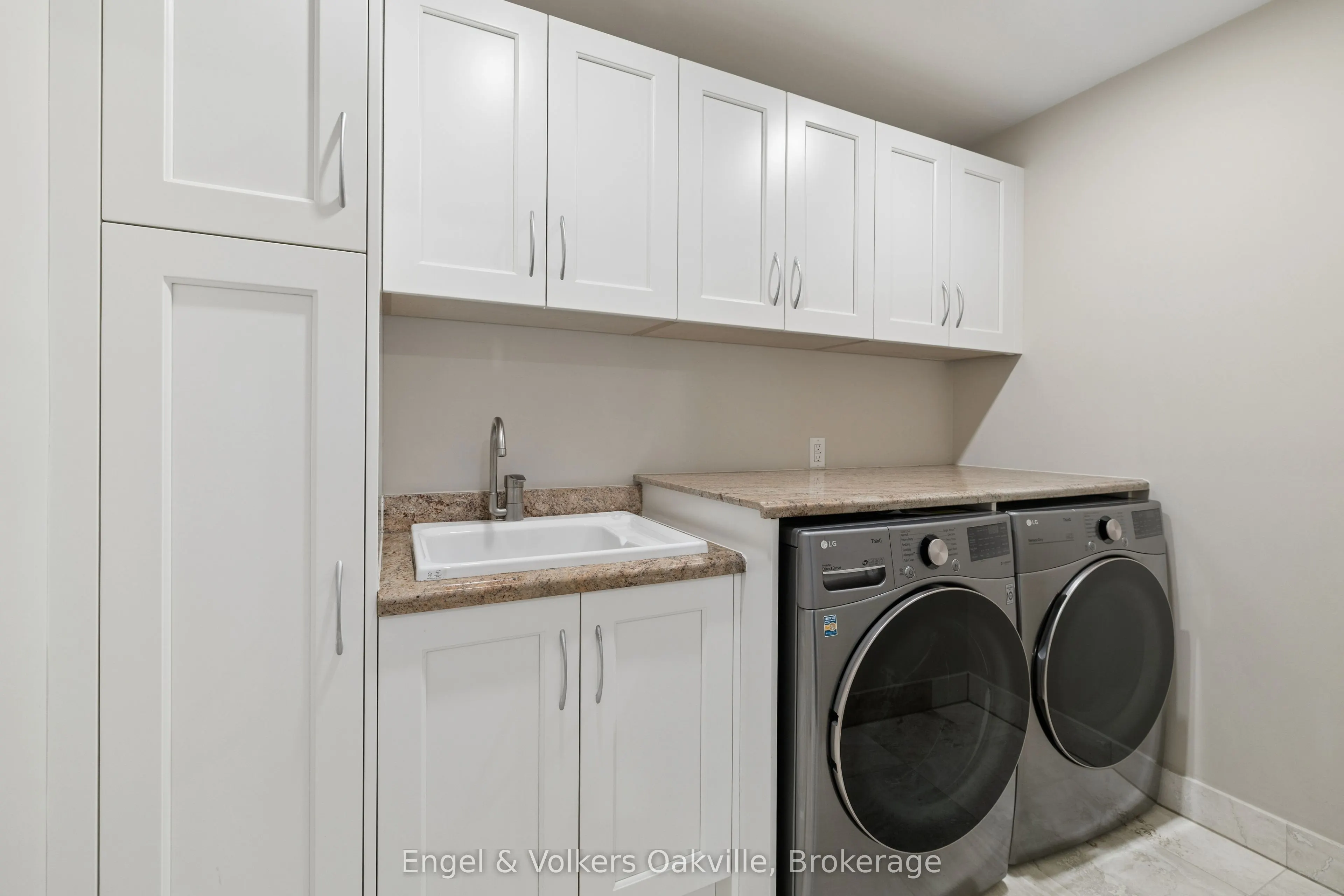 1182 Streambank Drive