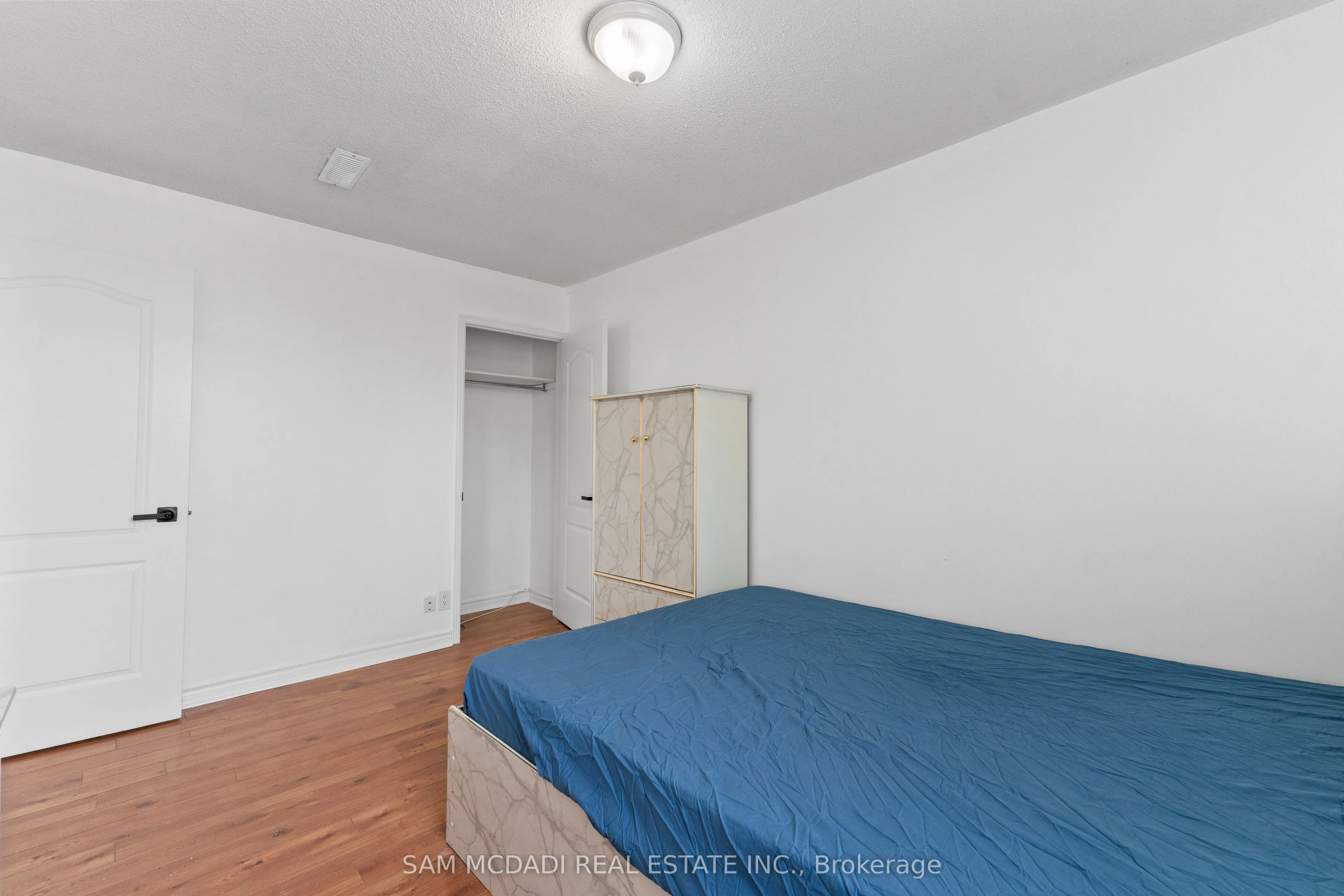 2922 Islington Avenue #3
