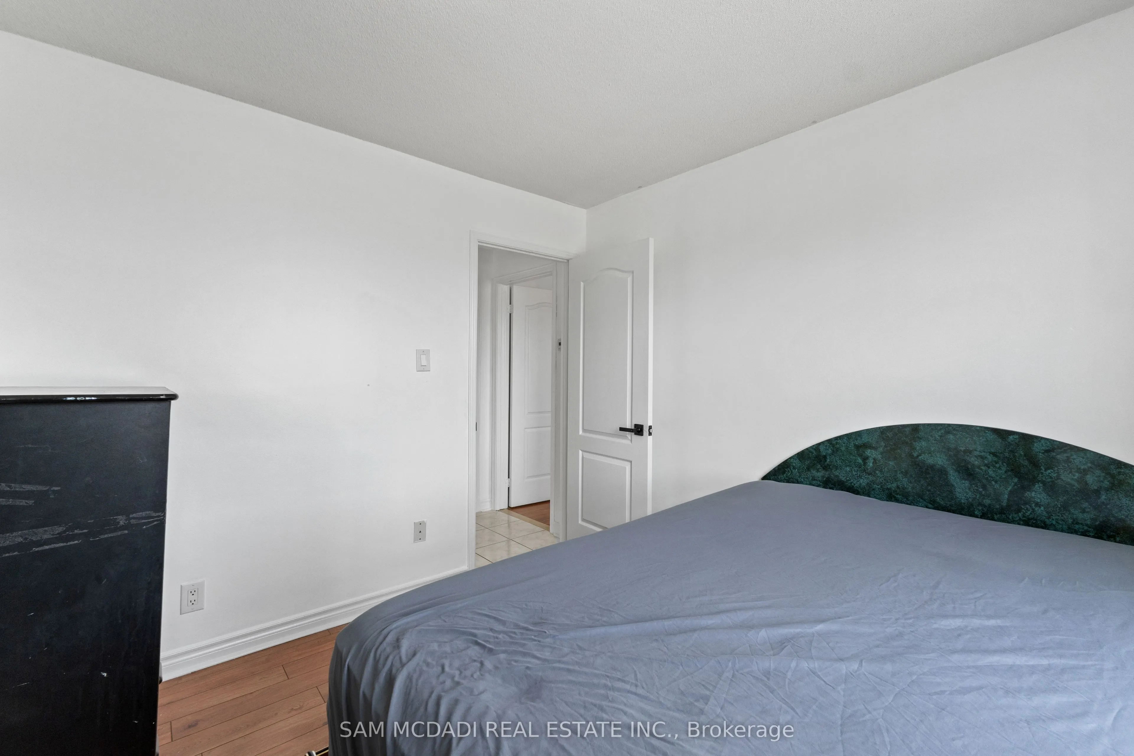 2922 Islington Avenue #3