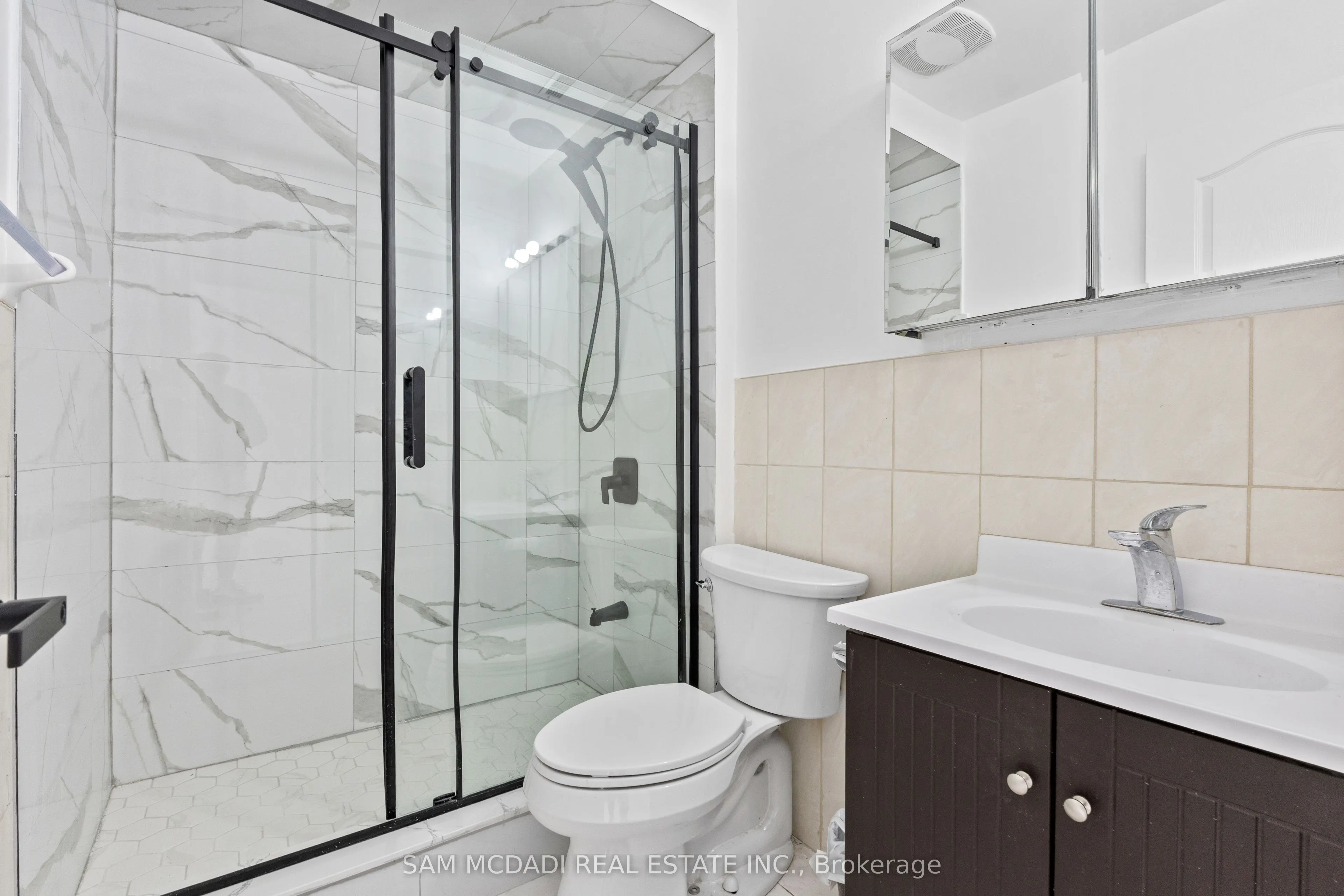 2922 Islington Avenue #3