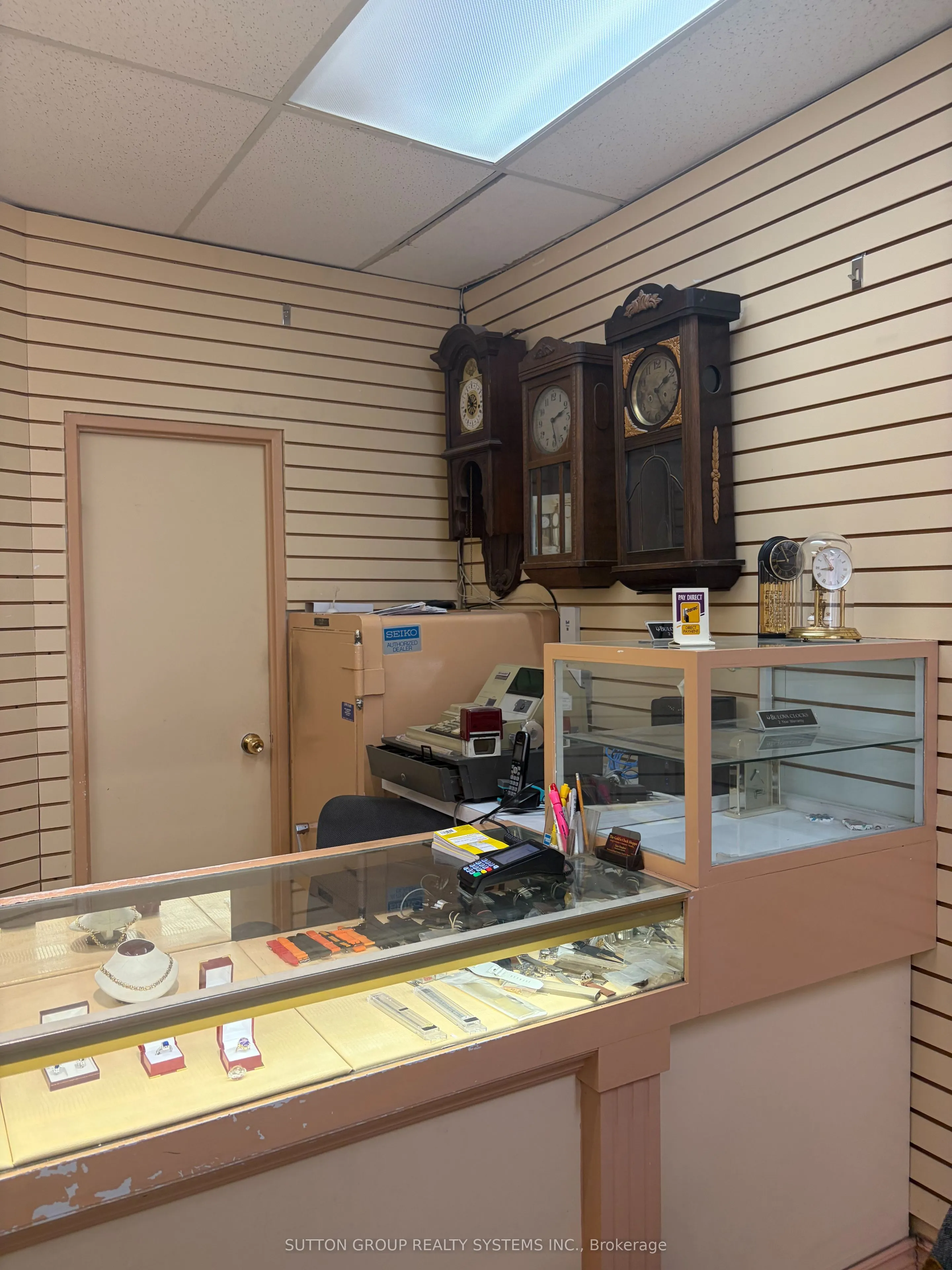 2323 Bloor Street #102