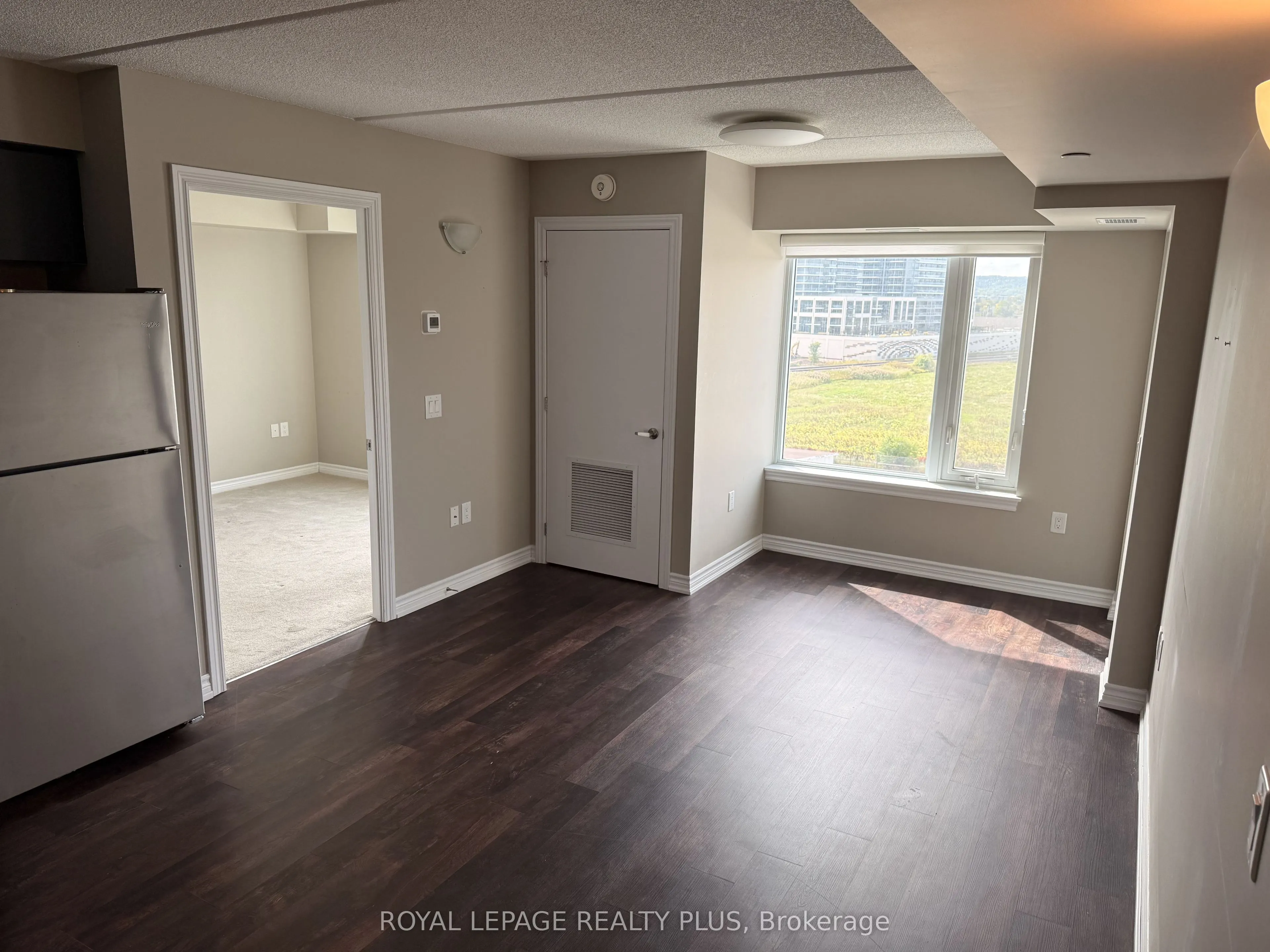 716 Main Street E #708