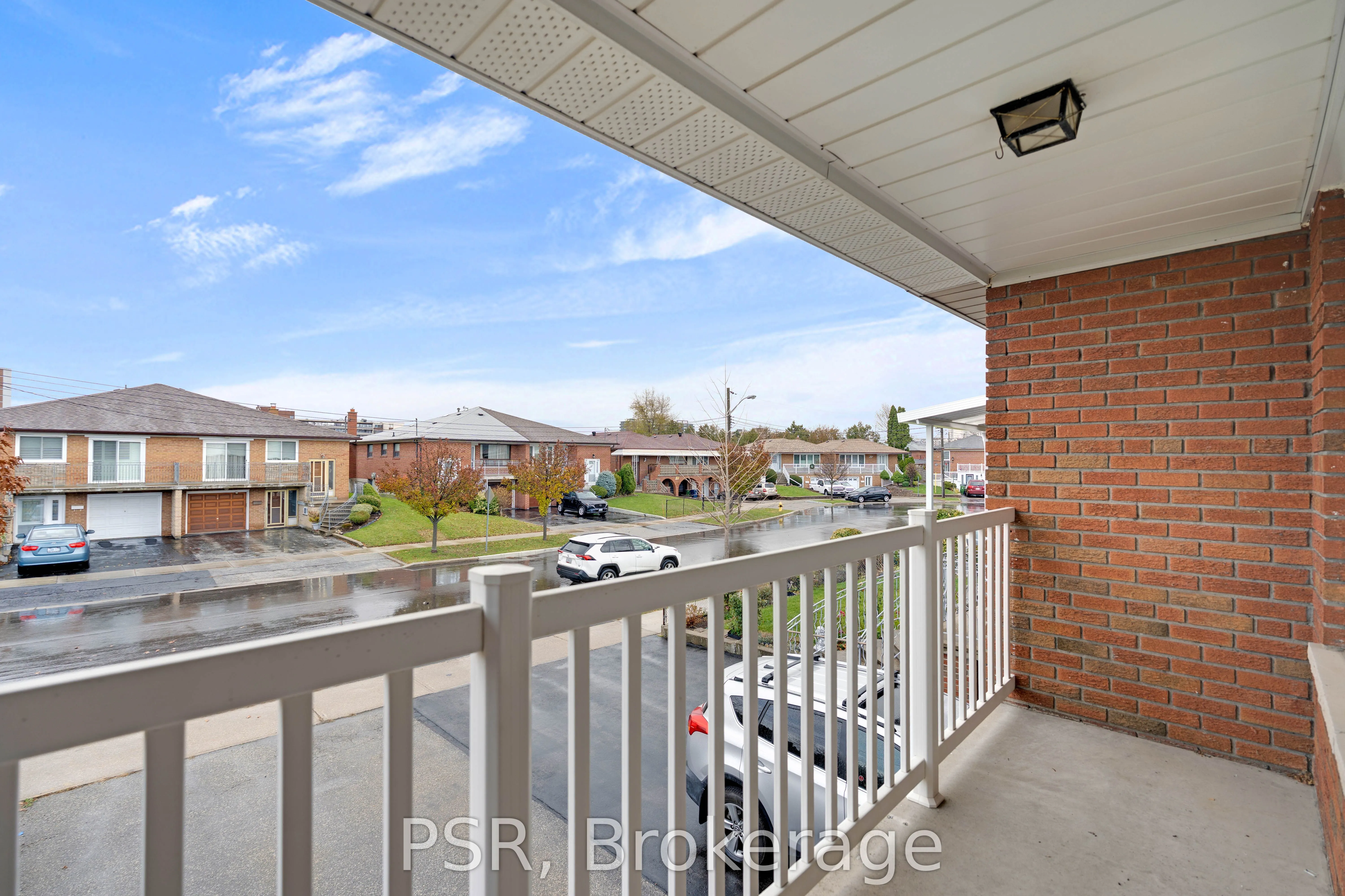 60 Bamford Crescent