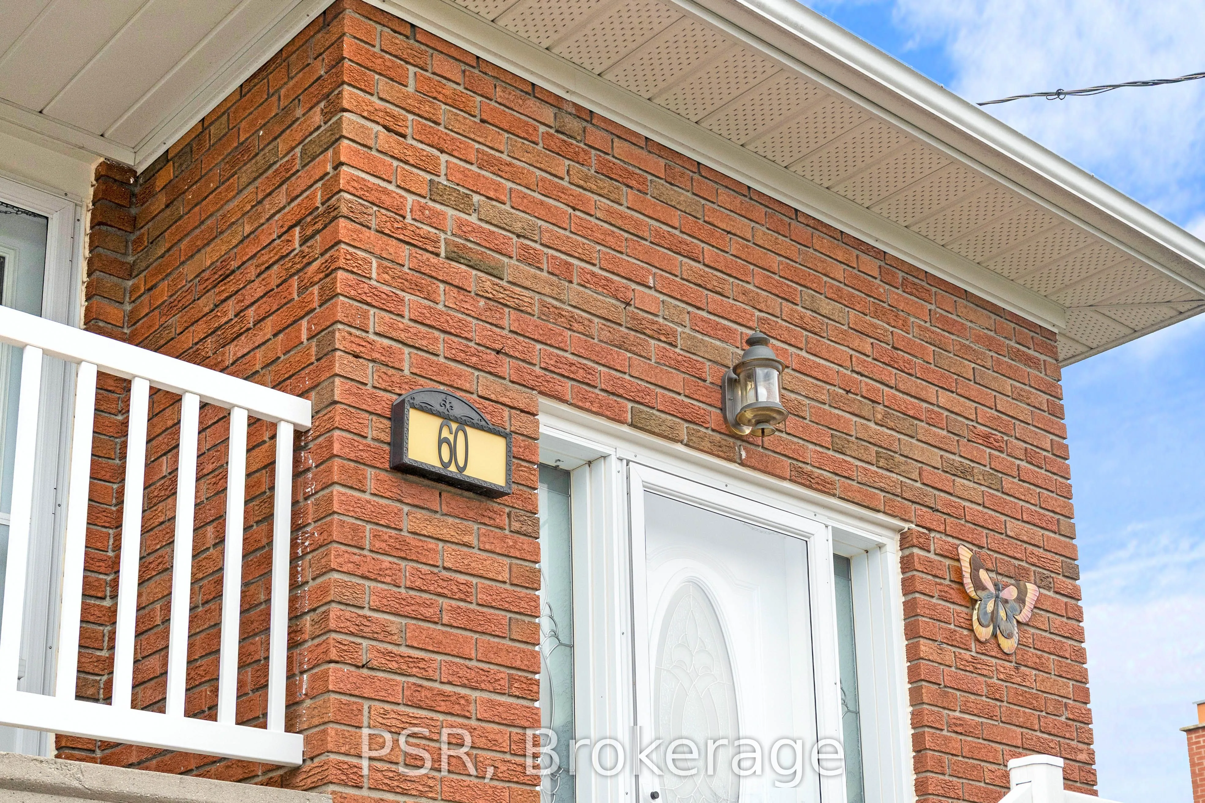 60 Bamford Crescent