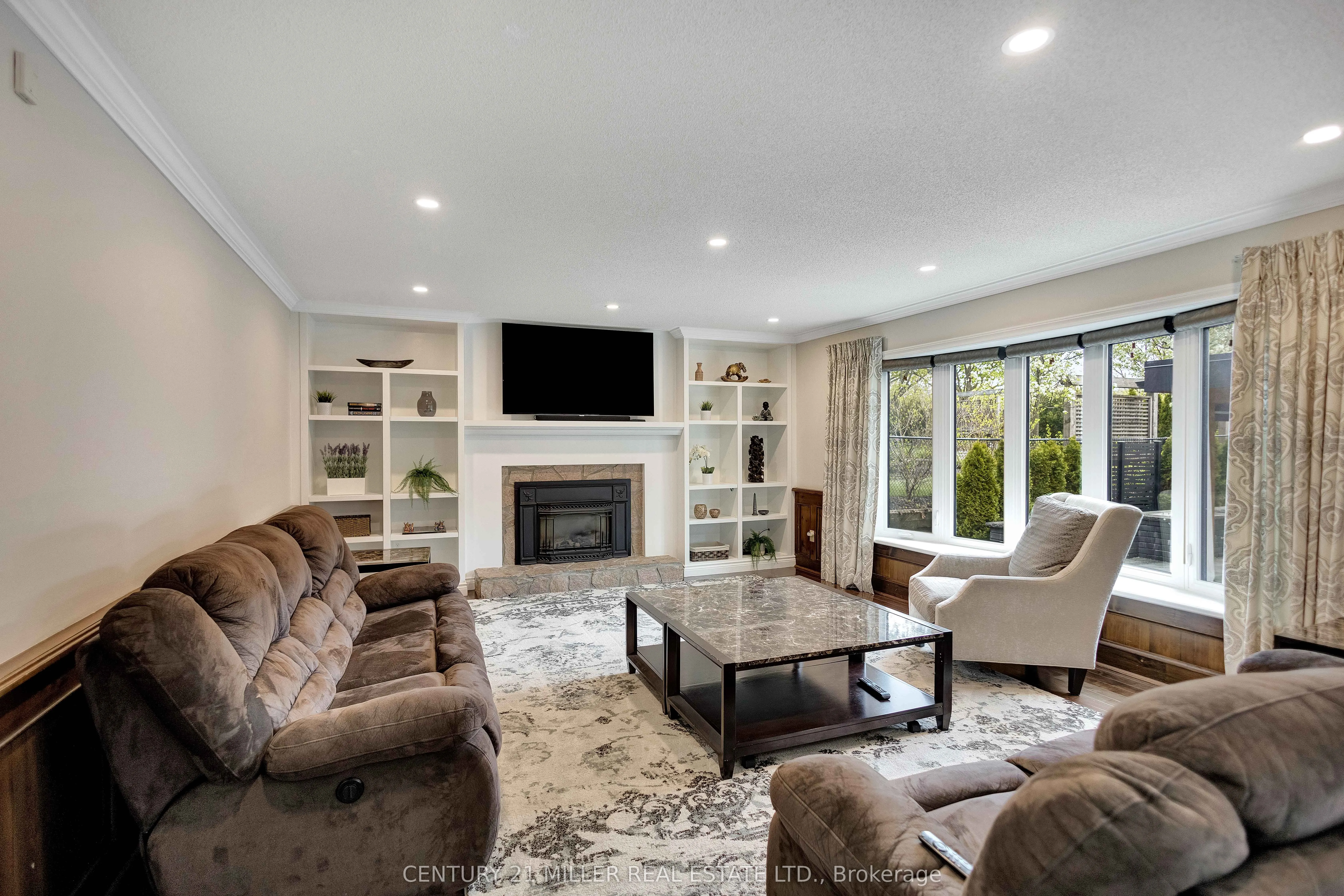 1398 Winterberry Drive