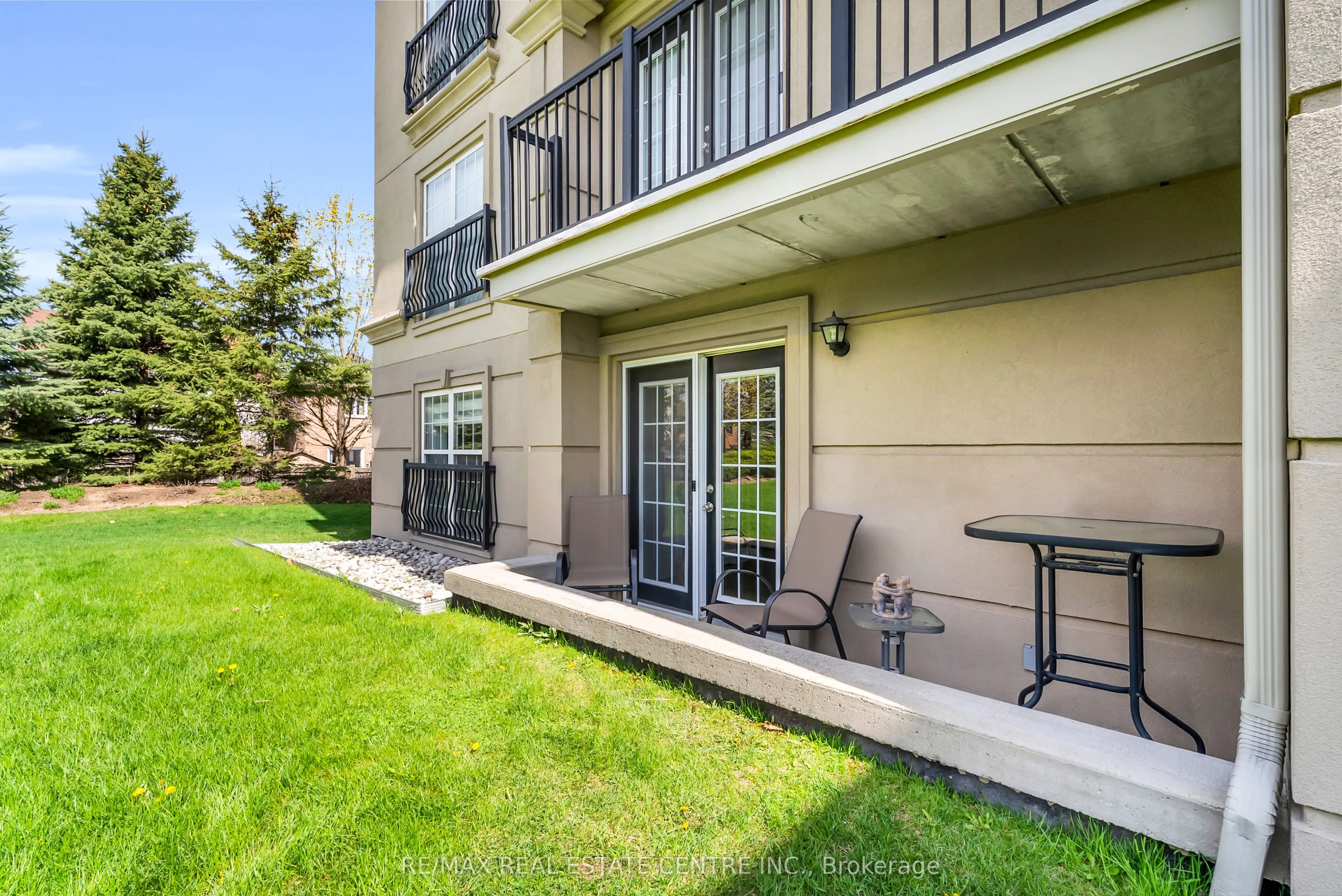 1479 Maple Avenue #102