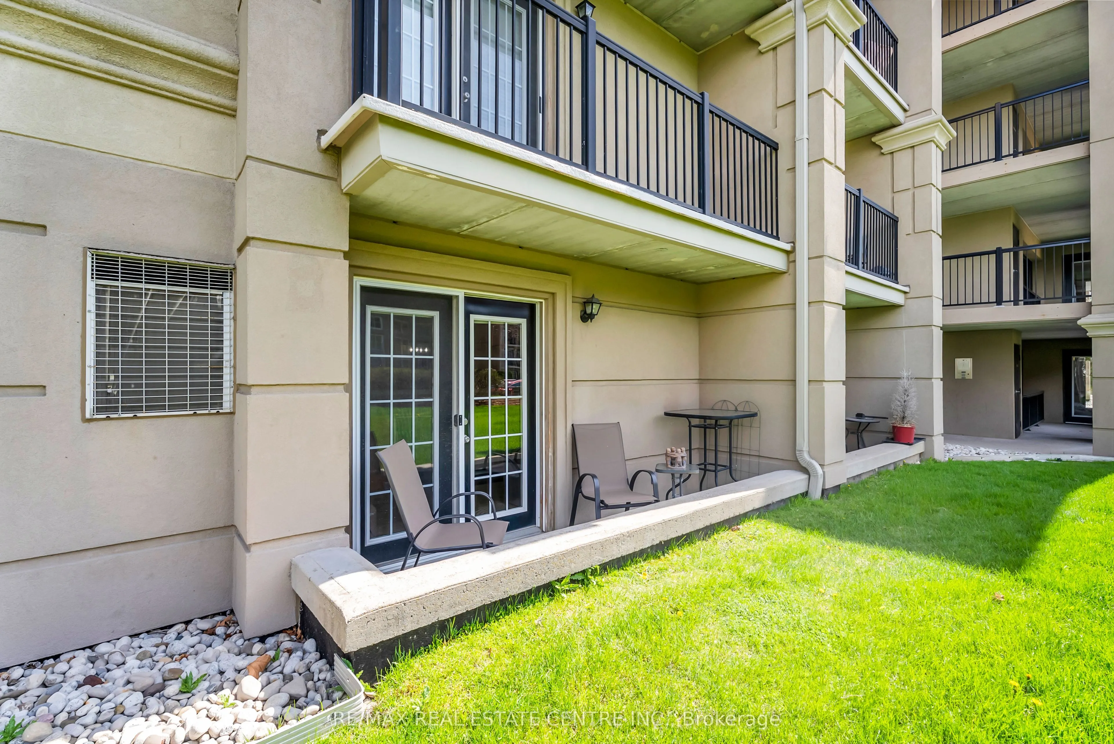 1479 Maple Avenue #102