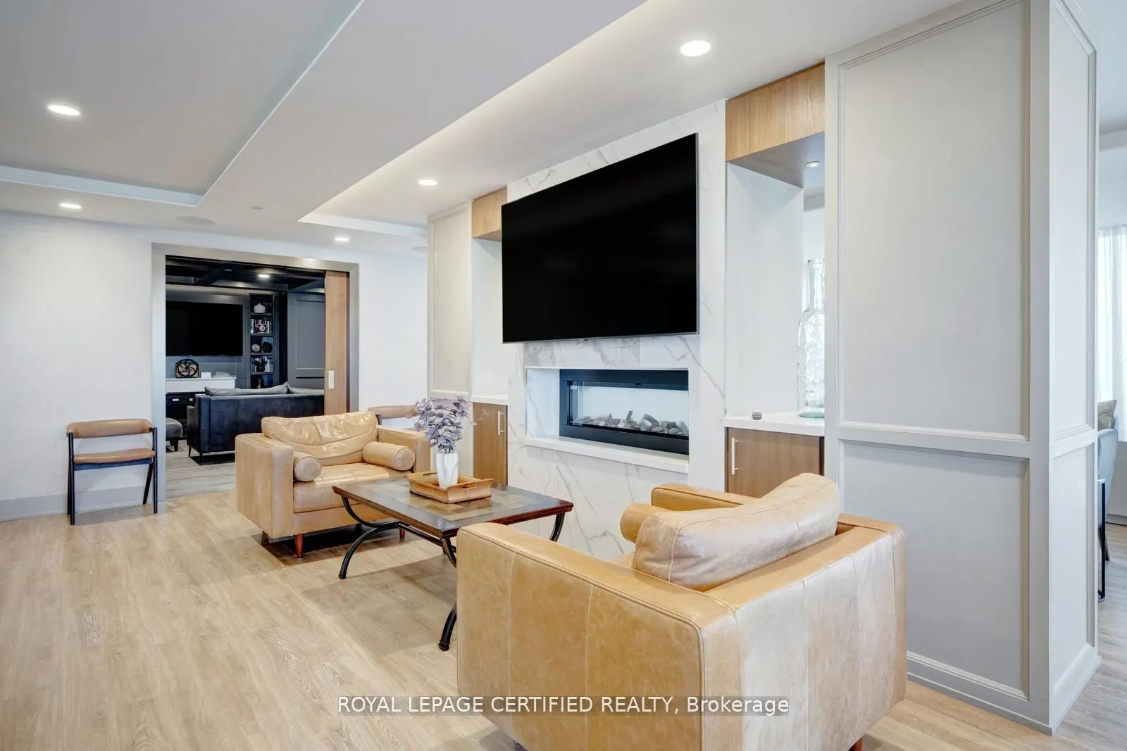 1050 Main Street E #114