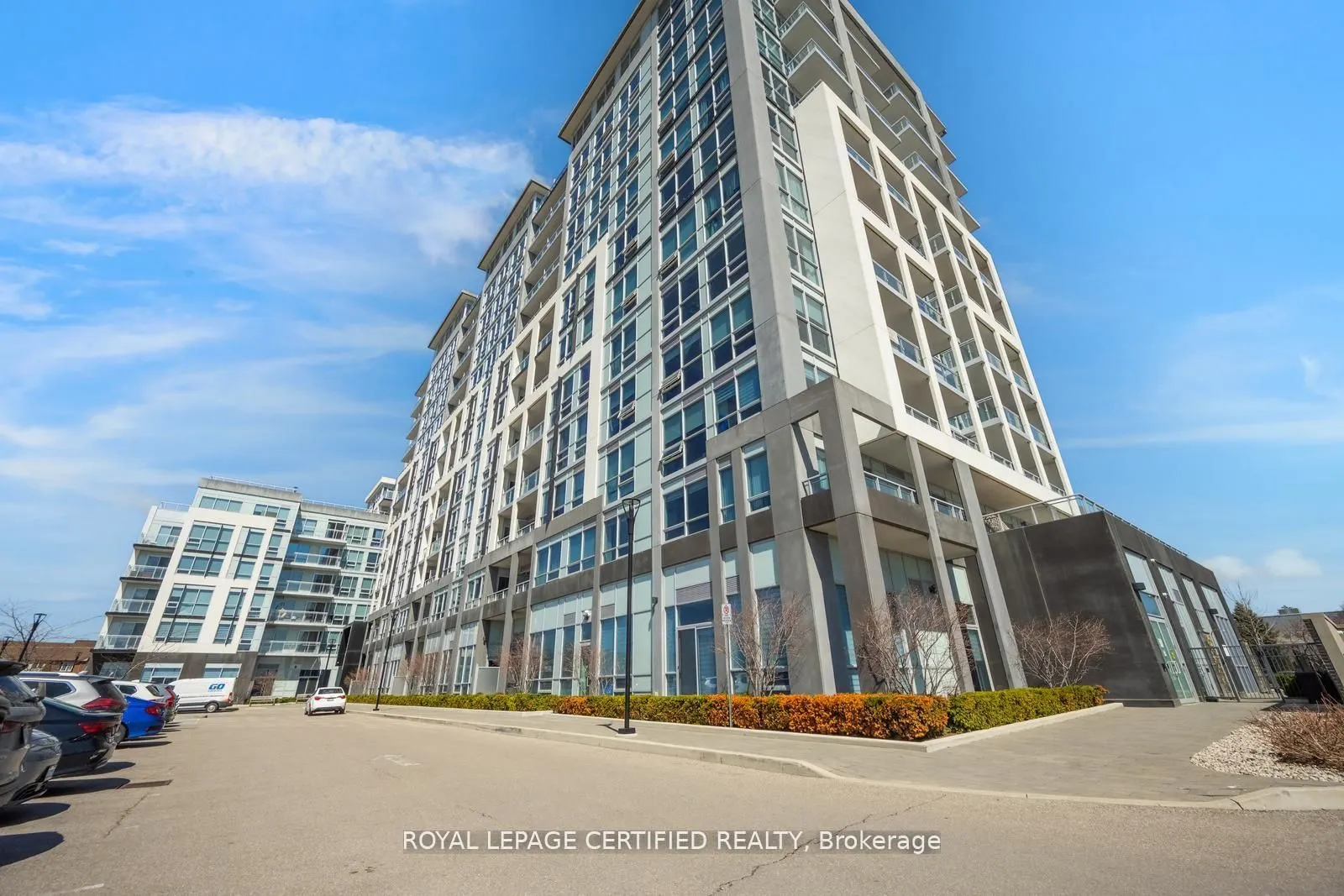 1050 Main Street E #114