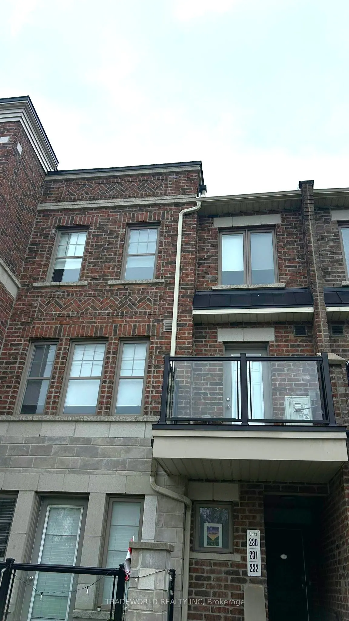 2355 Sheppard Avenue W #231