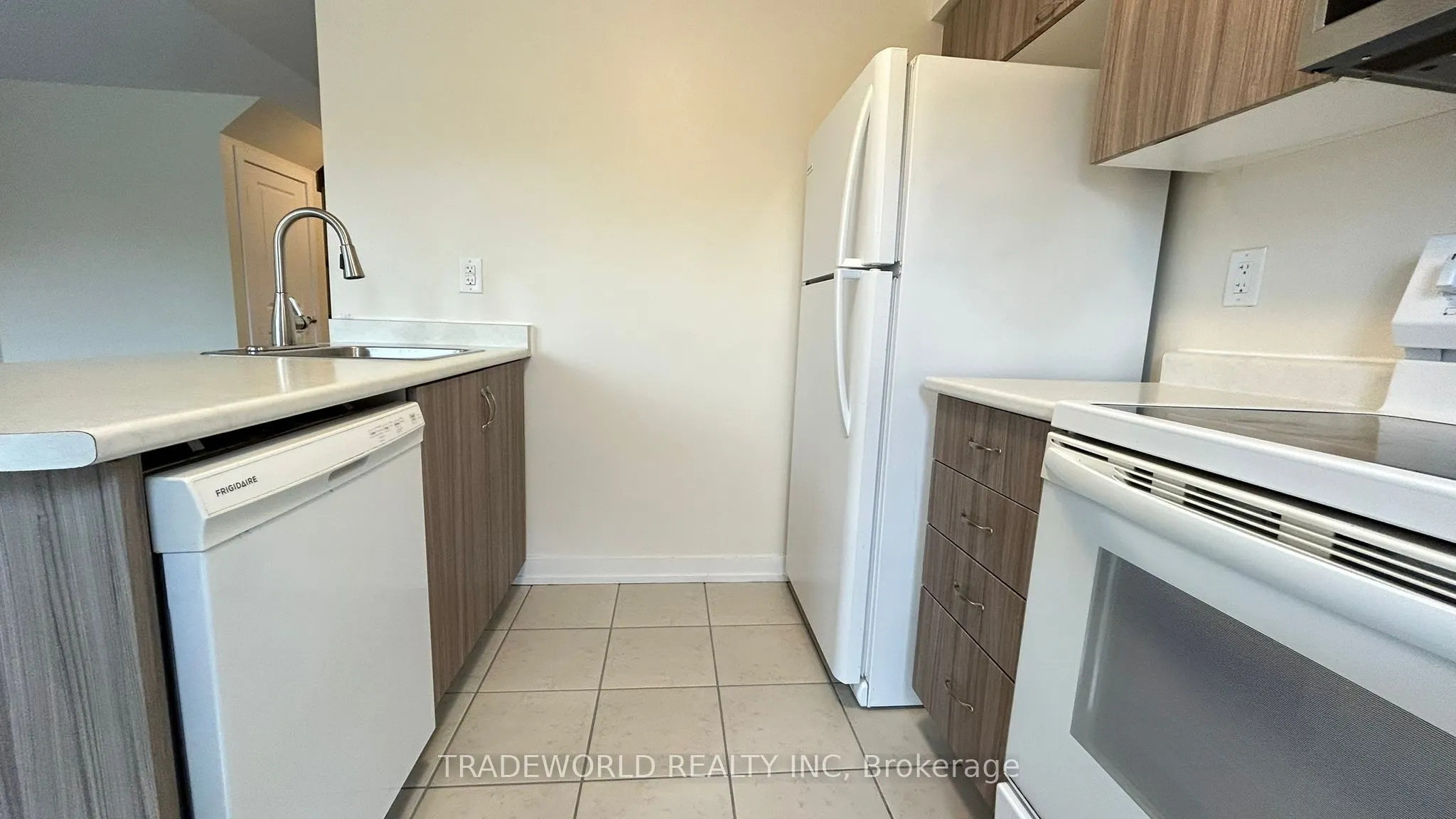 2355 Sheppard Avenue W #231