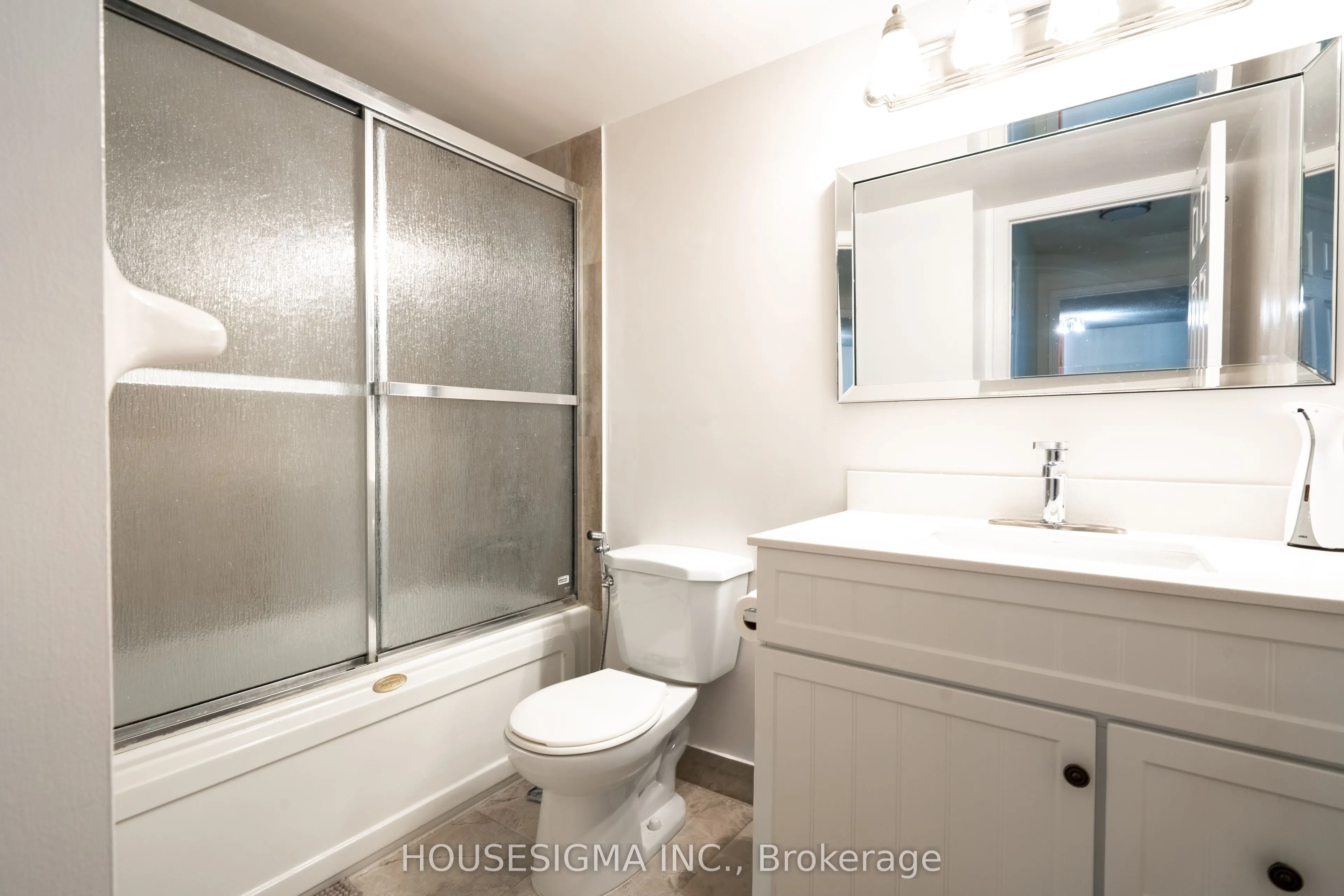 35 Kingsbridge Garden Circle #513