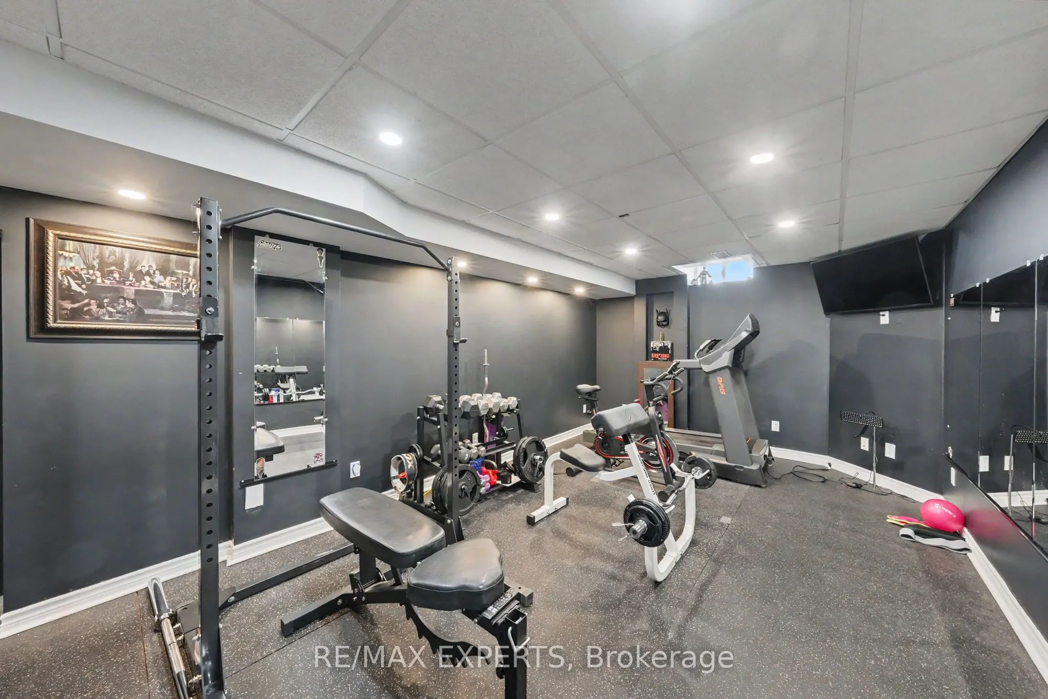 2 Ironhorse Crescent