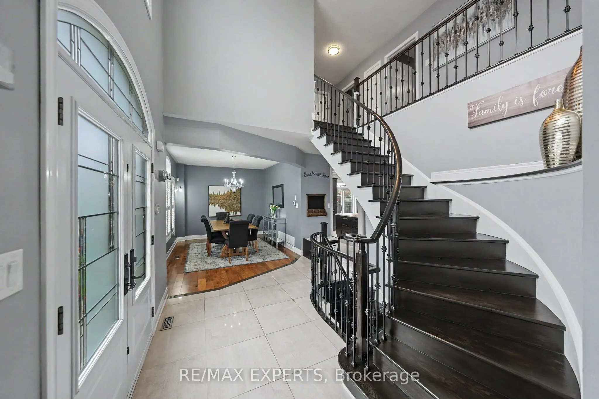 2 Ironhorse Crescent