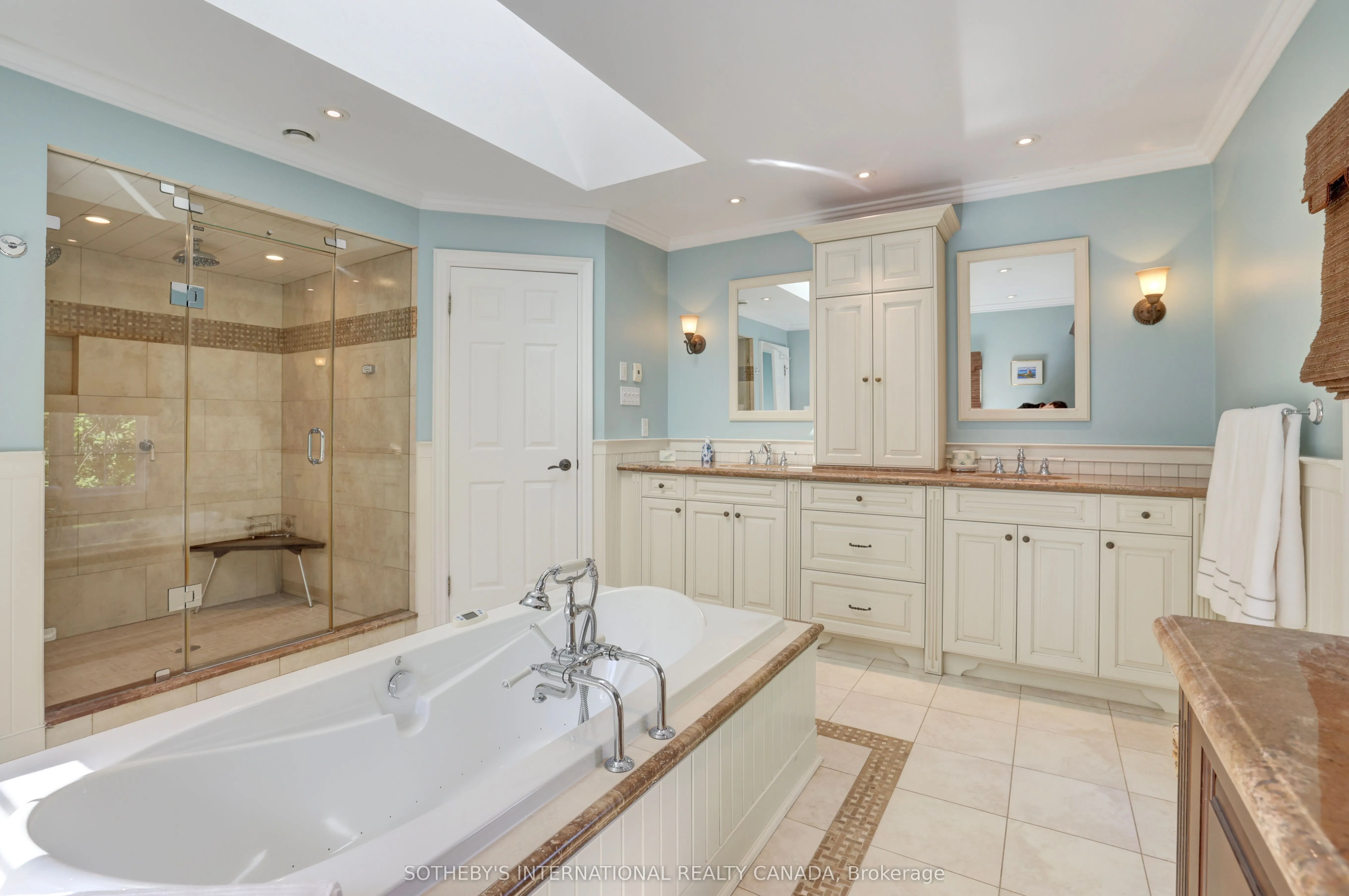1379 Meadow Green Court