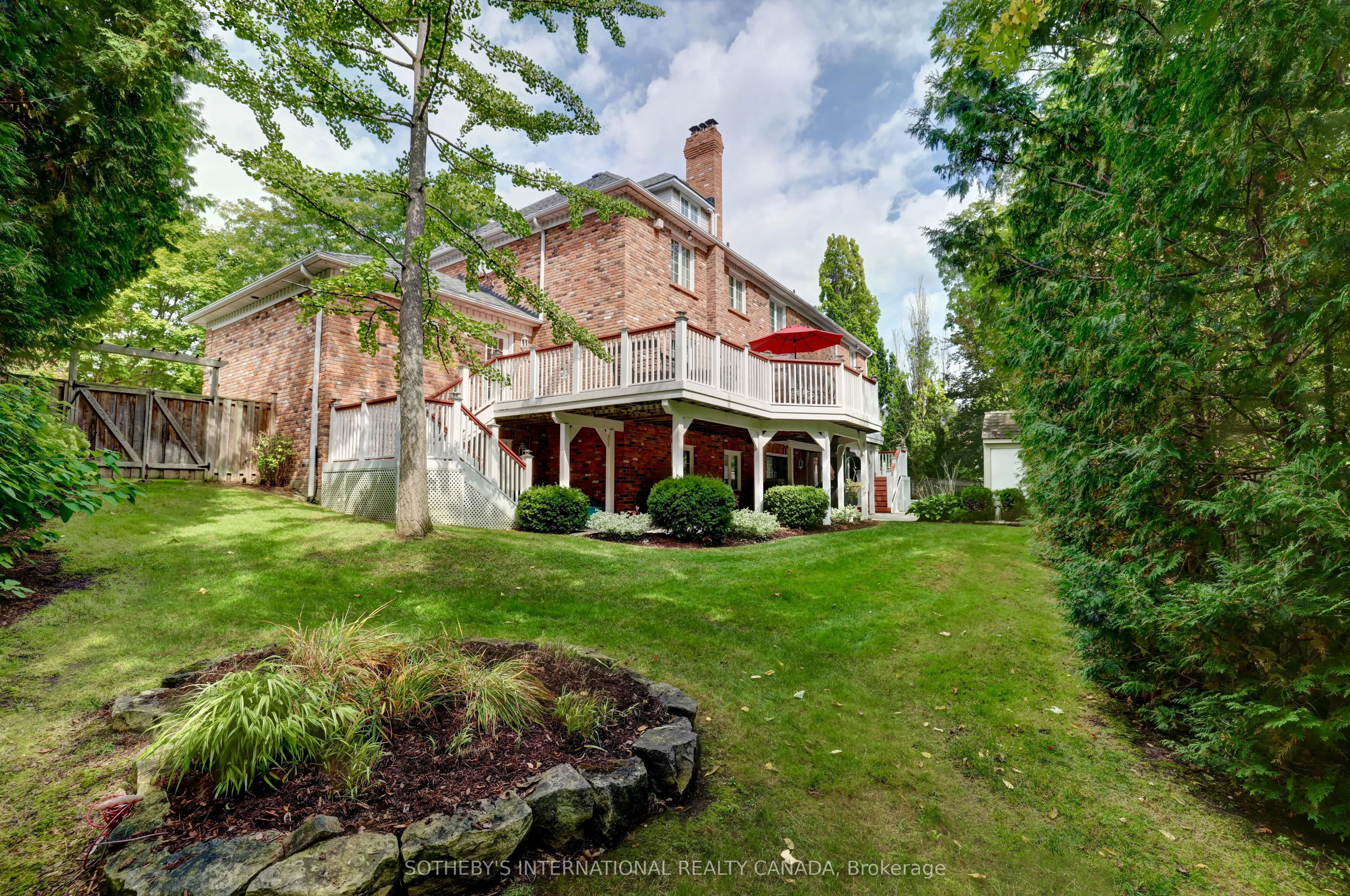 1379 Meadow Green Court