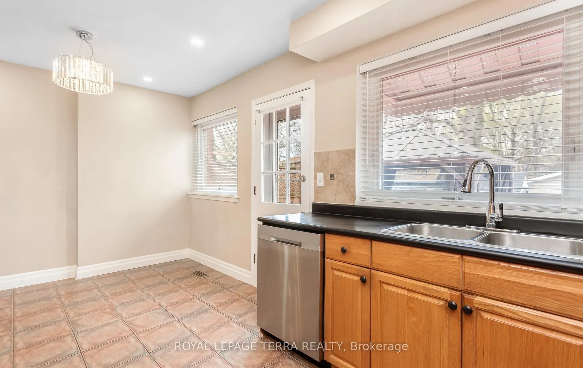 2475 Brookhurst Road