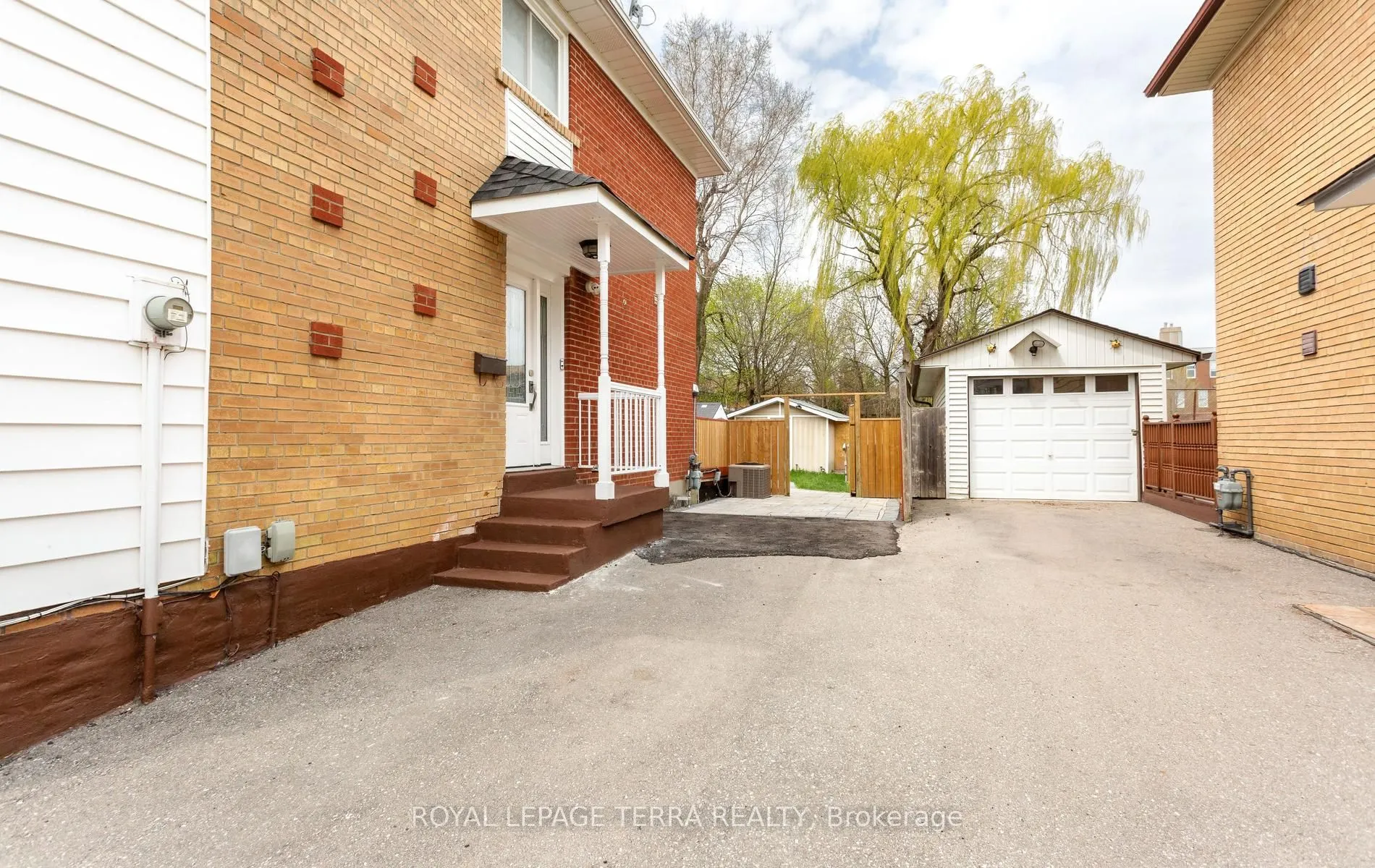 2475 Brookhurst Road