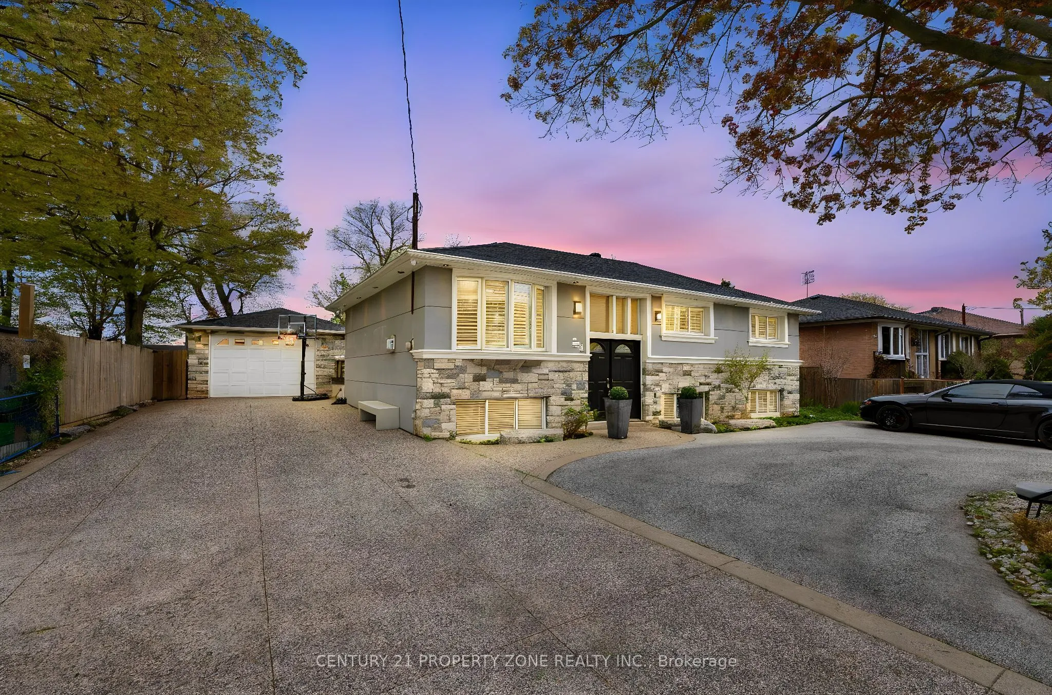 547 Pinegrove Road