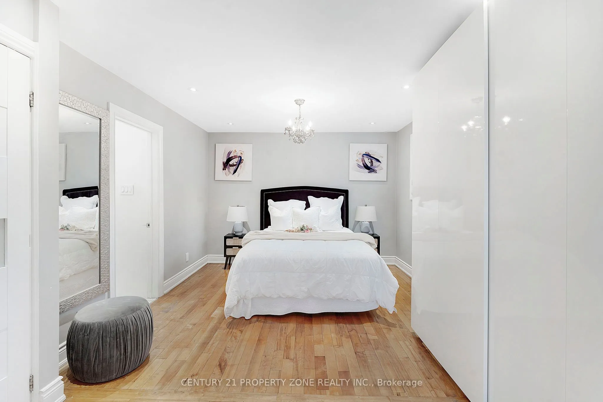 547 Pinegrove Road