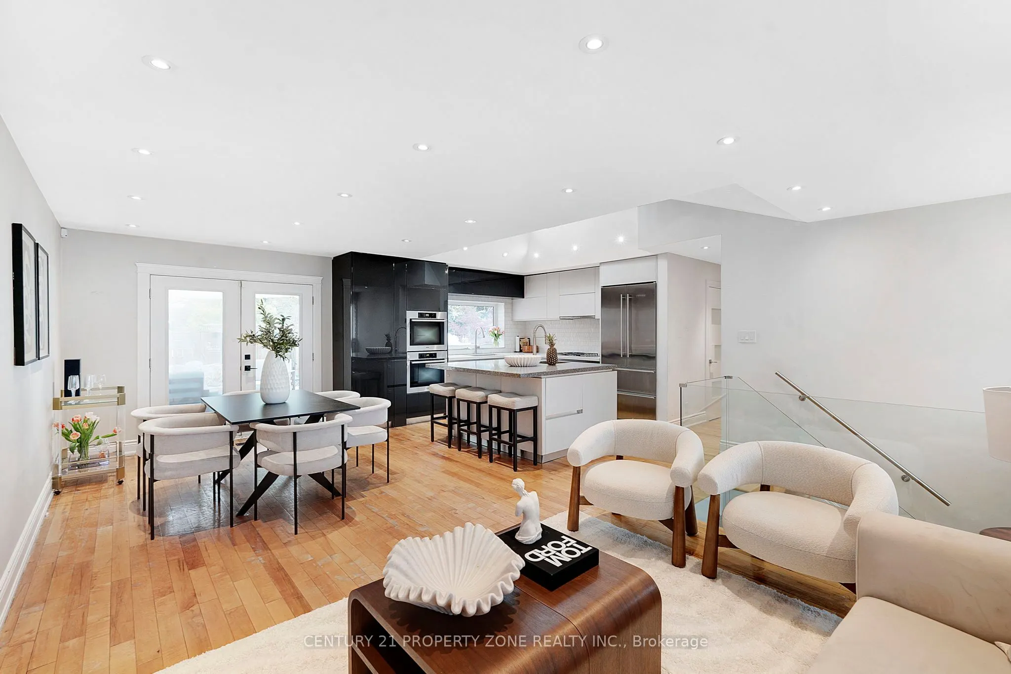 547 Pinegrove Road