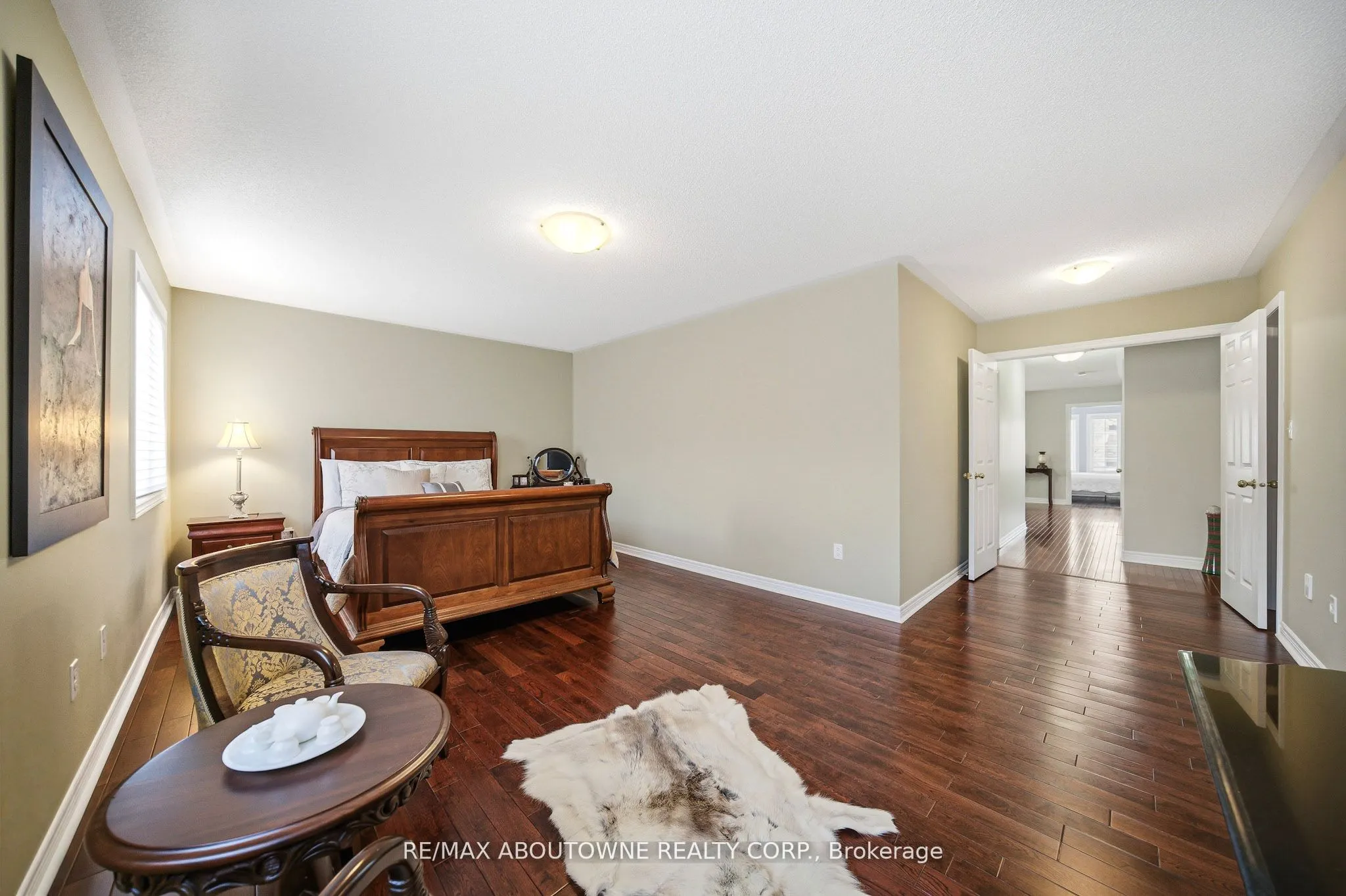 884 Stoutt Crescent