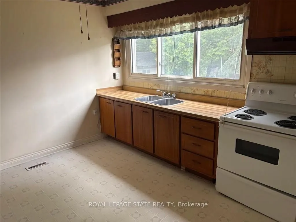 2379 Maryvale Court