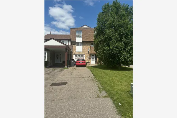 7 Fanshawe Drive