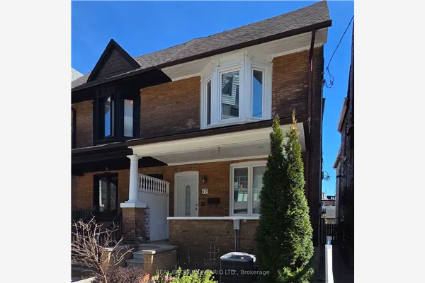 17 Howard Park Avenue