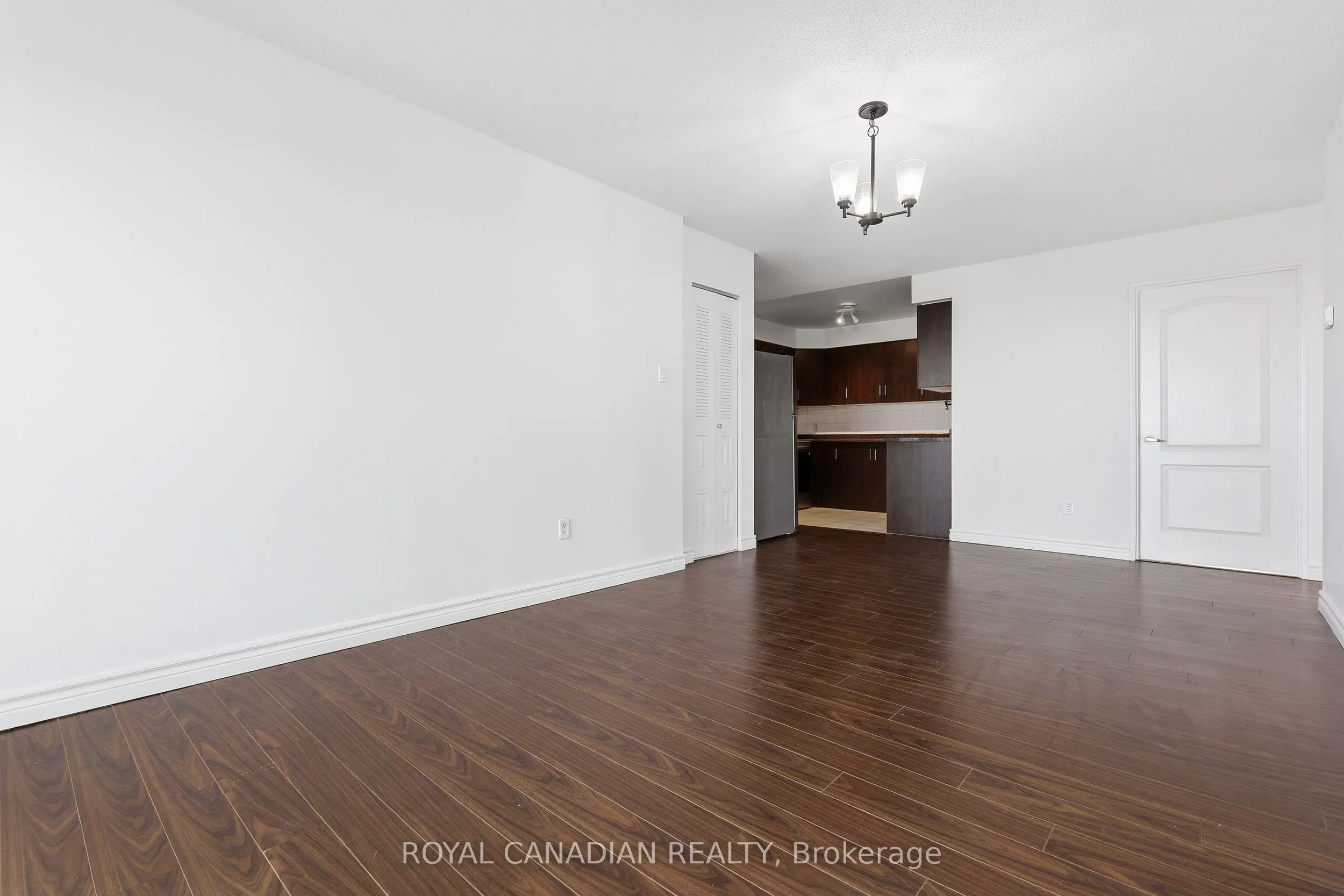 7405 Goreway Drive #619