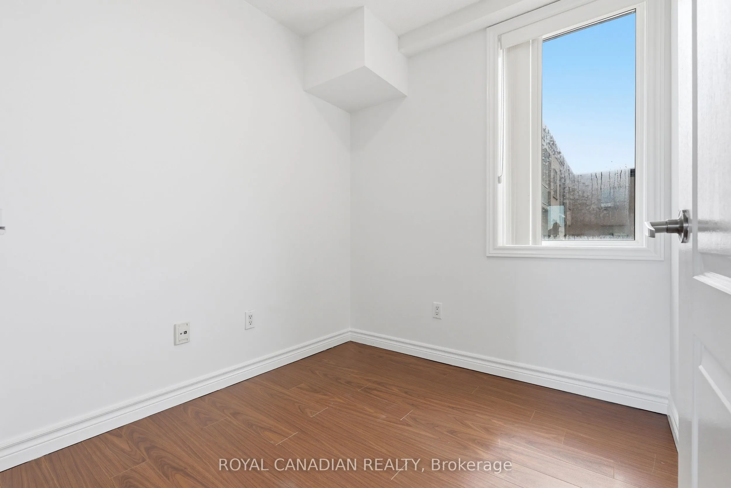 7405 Goreway Drive #619