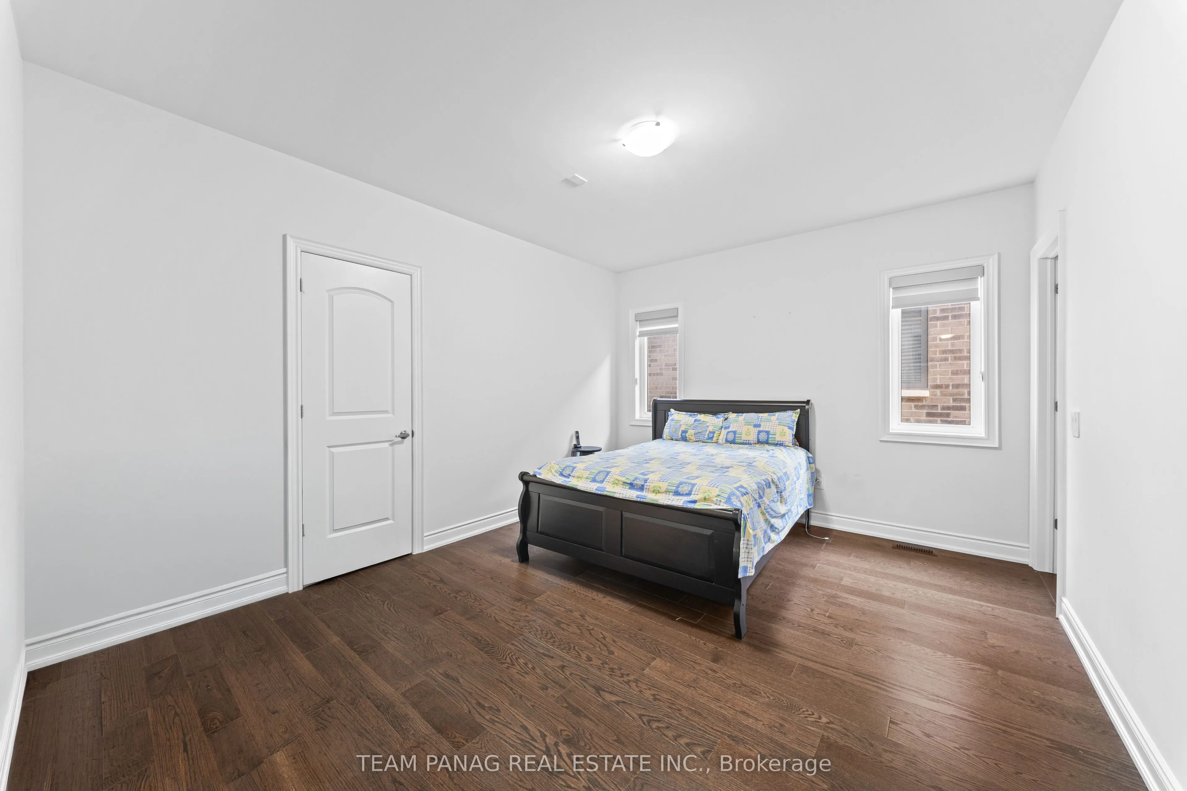 91 Raspberry Ridge Avenue