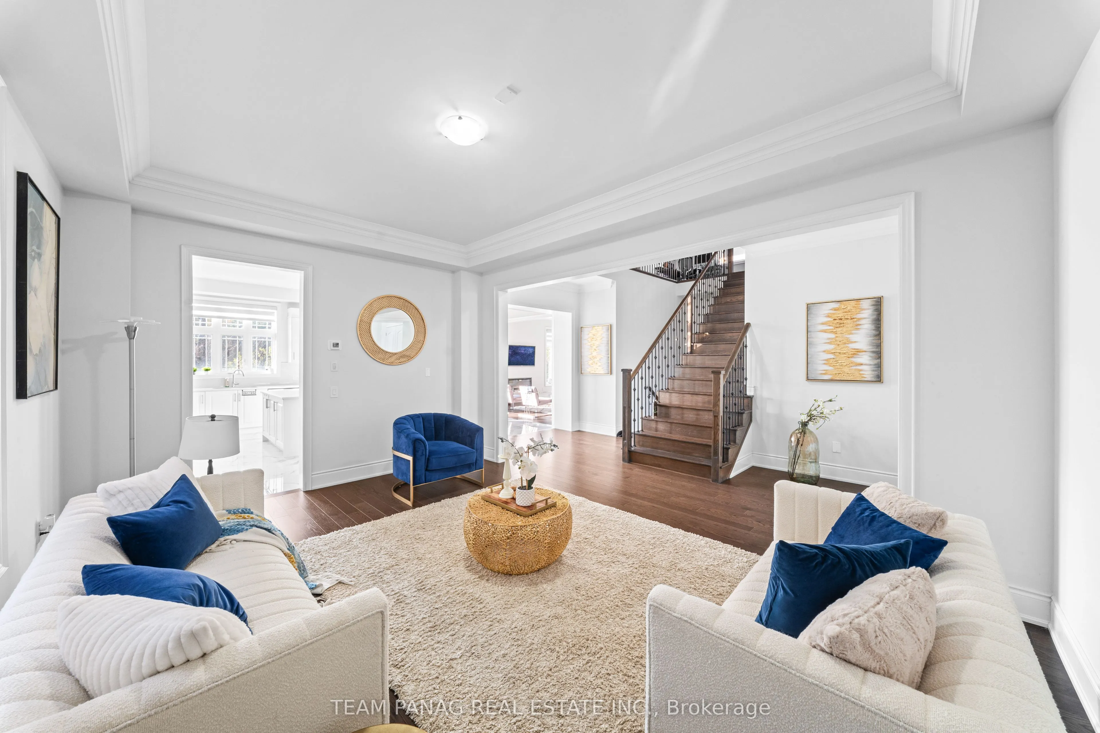 91 Raspberry Ridge Avenue
