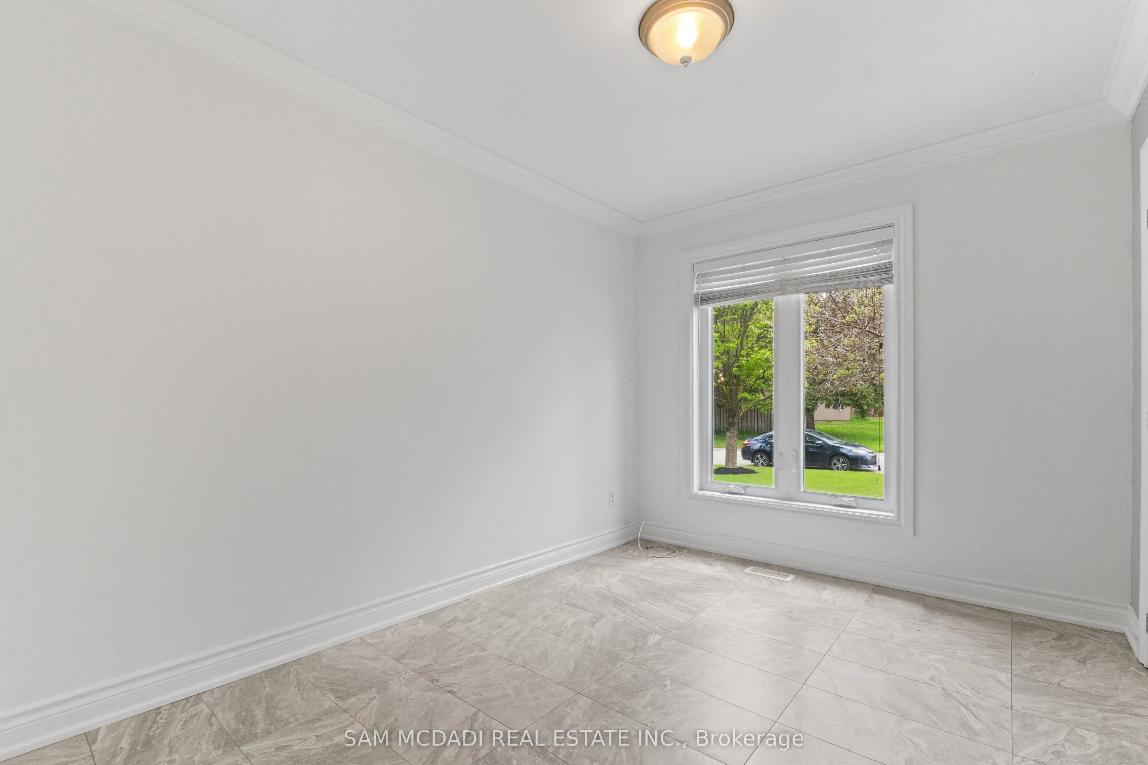 927 Ingersoll Court
